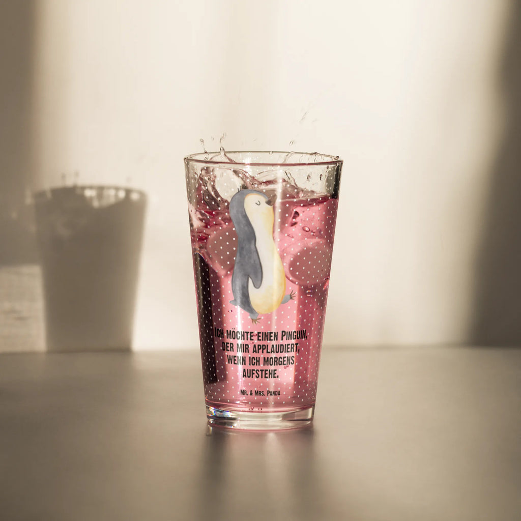 Premium Trinkglas Pinguin marschierend Premium Trinkglas Mit Henkel, Premium Trinkglas Ohne Henkel, Premium Trinkglas, Premium Trinkglas Set, Premium Weinglas, Premium Trinkglas Spülmaschinenfest, Luxus Trinkglas, Premium Trinkglas Für Bar, Premium Trinkglas Aus Borosilikatglas, Premium Trinkglas Mit Spruch, Premium Trinkglas Mit Gravur, Premium Tumbler, Premium Trinkglas Dünnwandig, Premium Whiskyglas, Premium Saftglas, Premium Bierglas, Premium Barglas, Premium Trinkglas Mit Namensgravur, Premium Sektglas, Premium Trinkglas Aus Kristallglas, Premium Wasserglas, Edles Trinkglas, Premium Trinkglas Geschenkidee, Hochwertiges Trinkglas, Premium Trinkglas Für Restaurant, Premium Trinkglas Für Zuhause, Kristall Trinkglas, Premium Glas-Set, Kristallklares Trinkglas, Premium Likörglas, Premium Longdrinkglas, Premium Trinkglas Aus Bleikristall, Premium Trinkglas Dickwandig, Designer Trinkglas, Premium Trinkglas Stapelbar, Premium Trinkglas Mit Motiv, Premium Cocktailglas, Pinguin, Schwester, Familie, Frühaufsteher, Bruder, Langschläfer, Pinguine