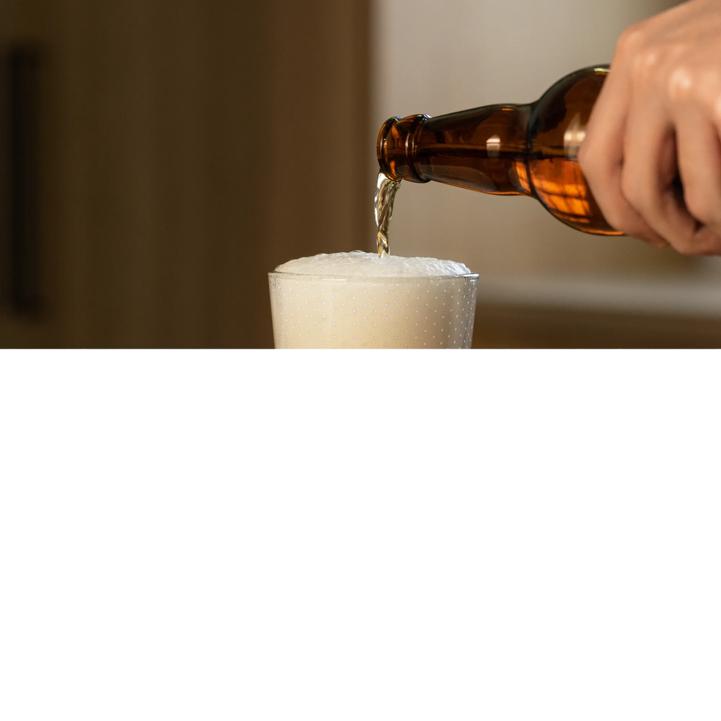 Szklanka do picia premium Niedźwiedź król Hochwertiges Trinkglas, Designer Trinkglas, Premium Trinkglas Mit Henkel, Premium Trinkglas Dickwandig, Premium Cocktailglas, Premium Trinkglas Mit Gravur, Premium Barglas, Premium Trinkglas Dünnwandig, Premium Trinkglas Ohne Henkel, Premium Trinkglas Aus Kristallglas, Premium Trinkglas Mit Namensgravur, Premium Glas-Set, Premium Whiskyglas, Kristall Trinkglas, Premium Trinkglas Stapelbar, Premium Likörglas, Premium Trinkglas Mit Motiv, Premium Trinkglas, Premium Saftglas, Premium Tumbler, Premium Trinkglas Für Bar, Premium Weinglas, Premium Wasserglas, Premium Trinkglas Set, Premium Sektglas, Premium Bierglas, Premium Trinkglas Spülmaschinenfest, Kristallklares Trinkglas, Premium Trinkglas Aus Bleikristall, Edles Trinkglas, Premium Trinkglas Geschenkidee, Premium Trinkglas Aus Borosilikatglas, Premium Trinkglas Für Zuhause, Luxus Trinkglas, Premium Trinkglas Mit Spruch, Premium Longdrinkglas, Premium Trinkglas Für Restaurant, Teddy, Bär, Teddybär, Vatertag, Dad, Bester Vater, Daddy, Papi, Papa, Papa Bär, Weltbester Papa, Bester Papa, Vater