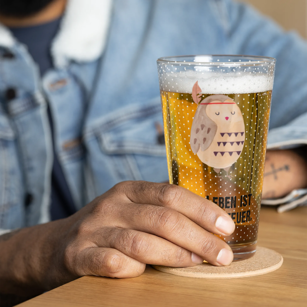 Premium Trinkglas Eule Federschmuck Premium Trinkglas Aus Bleikristall, Premium Sektglas, Premium Saftglas, Premium Longdrinkglas, Premium Trinkglas Mit Gravur, Premium Trinkglas Mit Namensgravur, Premium Trinkglas Dünnwandig, Premium Trinkglas Mit Motiv, Kristall Trinkglas, Premium Trinkglas Für Restaurant, Premium Barglas, Premium Trinkglas Set, Premium Bierglas, Premium Tumbler, Premium Trinkglas Für Bar, Hochwertiges Trinkglas, Premium Trinkglas Geschenkidee, Premium Weinglas, Premium Trinkglas Mit Henkel, Premium Trinkglas Ohne Henkel, Kristallklares Trinkglas, Premium Whiskyglas, Premium Trinkglas Dickwandig, Luxus Trinkglas, Premium Trinkglas Spülmaschinenfest, Designer Trinkglas, Premium Likörglas, Premium Wasserglas, Premium Glas-Set, Premium Trinkglas Mit Spruch, Premium Cocktailglas, Premium Trinkglas Aus Borosilikatglas, Premium Trinkglas Aus Kristallglas, Premium Trinkglas Für Zuhause, Edles Trinkglas, Premium Trinkglas, Premium Trinkglas Stapelbar, Eule, Reisespruch, Federschmuck, Owl, Das Leben Ist Ein Abenteuer, Eule Deko, Dekoration