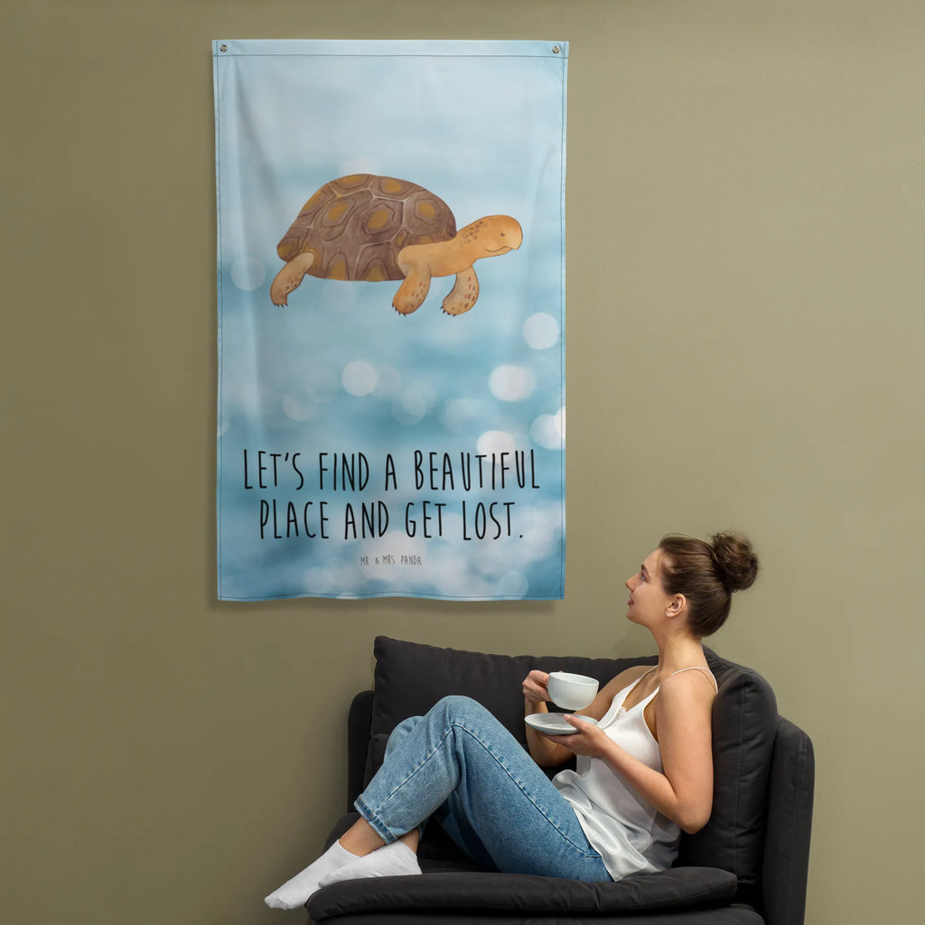 Wandteppich Schildkröte marschiert Dekoration, Tapestry, Wand Deko, Boho, Wandbild, Kinderzimmer, Schmuck-Wandbehang, Wandtuch, Kinderzimmer Deko, Tapisserie, Textil-Kunst, Wanddeko, Kinderzimmer Wanddeko, Wandbehang, Kinderzimmer Wand, Wandteppich, Meerestiere, Meer, Urlaub, Inspiration, Neustart, Reiselust, Abenteuer, get lost, Lieblingsmensch, Schildkröte, Motivation, Schildkröten