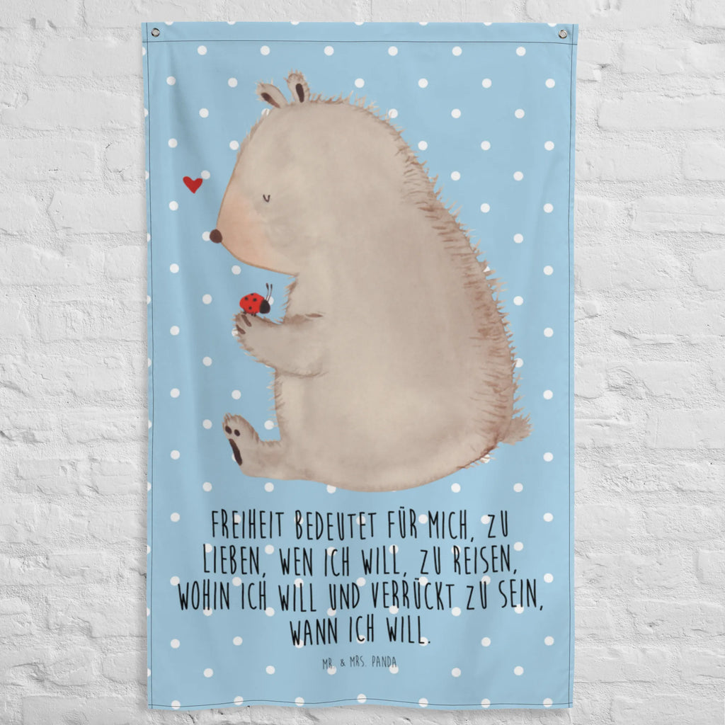 Wandteppich Bär mit Marienkäfer Wandbehang, Kinderzimmer, Wandteppich, Wandtuch, Wand Deko, Textil-Kunst, Boho, Wanddeko, Dekoration, Schmuck-Wandbehang, Tapisserie, Tapestry, Kinderzimmer Deko, Kinderzimmer Wanddeko, Kinderzimmer Wand, Wandbild, Bär, Teddy, Teddybär, Das Leben ist schön, Marienkäfer, Liebe, Motivation, Freiheit