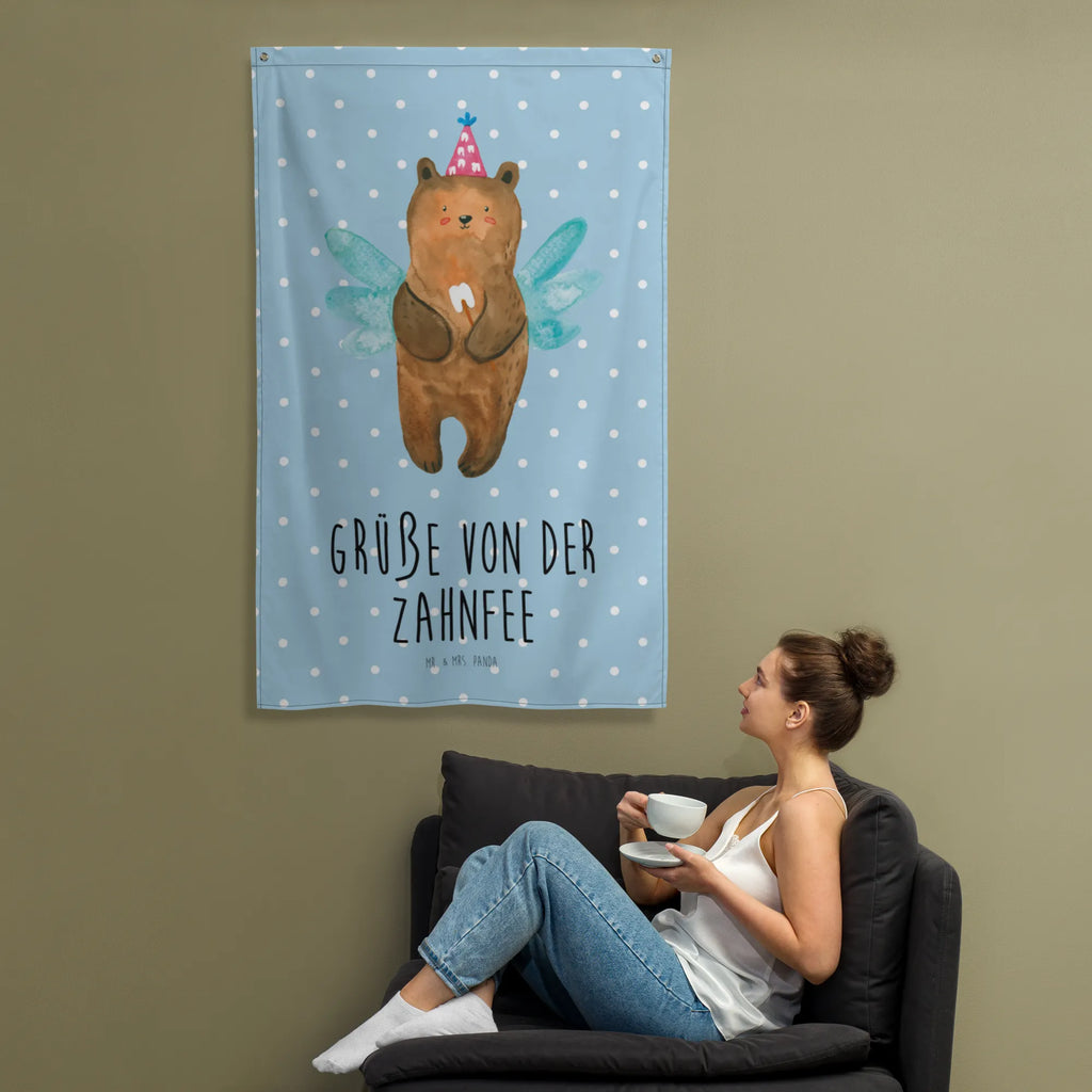 Wandteppich Zahnfee Bär Kinderzimmer Deko, Kinderzimmer Wanddeko, Textil-Kunst, Wandtuch, Wandteppich, Tapestry, Wanddeko, Wandbild, Dekoration, Schmuck-Wandbehang, Wand Deko, Kinderzimmer Wand, Boho, Wandbehang, Tapisserie, Kinderzimmer, Bär, Teddy, Teddybär, Milchzahn, Zahnfee, Fee, Erster Zahn