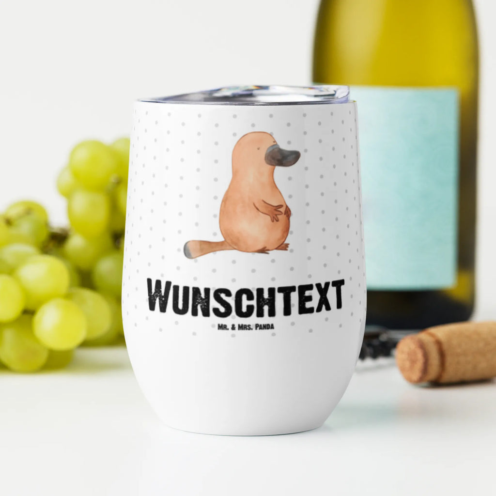 Personalisierter Weinbecher Schnabeltier Mut Acryl-Weinbecher Mit Namensgravur, Weinglas Für Zuhause Mit Namensgravur, Weinbecher Für Camping Mit Namensgravur, Becher Für Wein Mit Namensdruck, Trinkbecher Wein Mit Namen, Personalisierter Weinbecher, Weinbecher Mit Deckel Und Namen, Bambus-Weinbecher Mit Wunschname, Weinglas Mit Initialen, Thermo-Weinbecher Mit Namensaufdruck, Kristallglas Weinglas Mit Wunschname, Weinbecher Mit Namen, Mundgeblasenes Weinglas Mit Namen, Weinbecher Für Picknick Mit Namen, Rustikaler Weinbecher Mit Namen, Umweltfreundliches Weinglas Mit Namen, Kunststoff-Weinglas Mit Namen, Weinglas Für Party Mit Wunschname, Stapelbares Weinglas Mit Namen, Reise-Weinbecher Mit Namen, Becher Aus Edelstahl Für Wein Mit Namen, Weinglas Mit Namensgravur, Klassisches Weinglas Mit Namensgravur, Modernes Weinglas Mit Wunschname, Kelchglas Mit Wunschname, Universalglas Mit Namensgravur, Öko Weinglas Mit Namensdruck, Weinbecher Aus Edelstahl Mit Namen, Spülmaschinenfestes Weinglas Mit Gravur, Meerestiere, Meer, Urlaub, Arbeit, Lebensweisheit, Raodtrip, Weltreise, Schnabeltiere, Schnabeltier, Training, Neustart, Mut, Motivation, Büro, mutig, Neuanfang