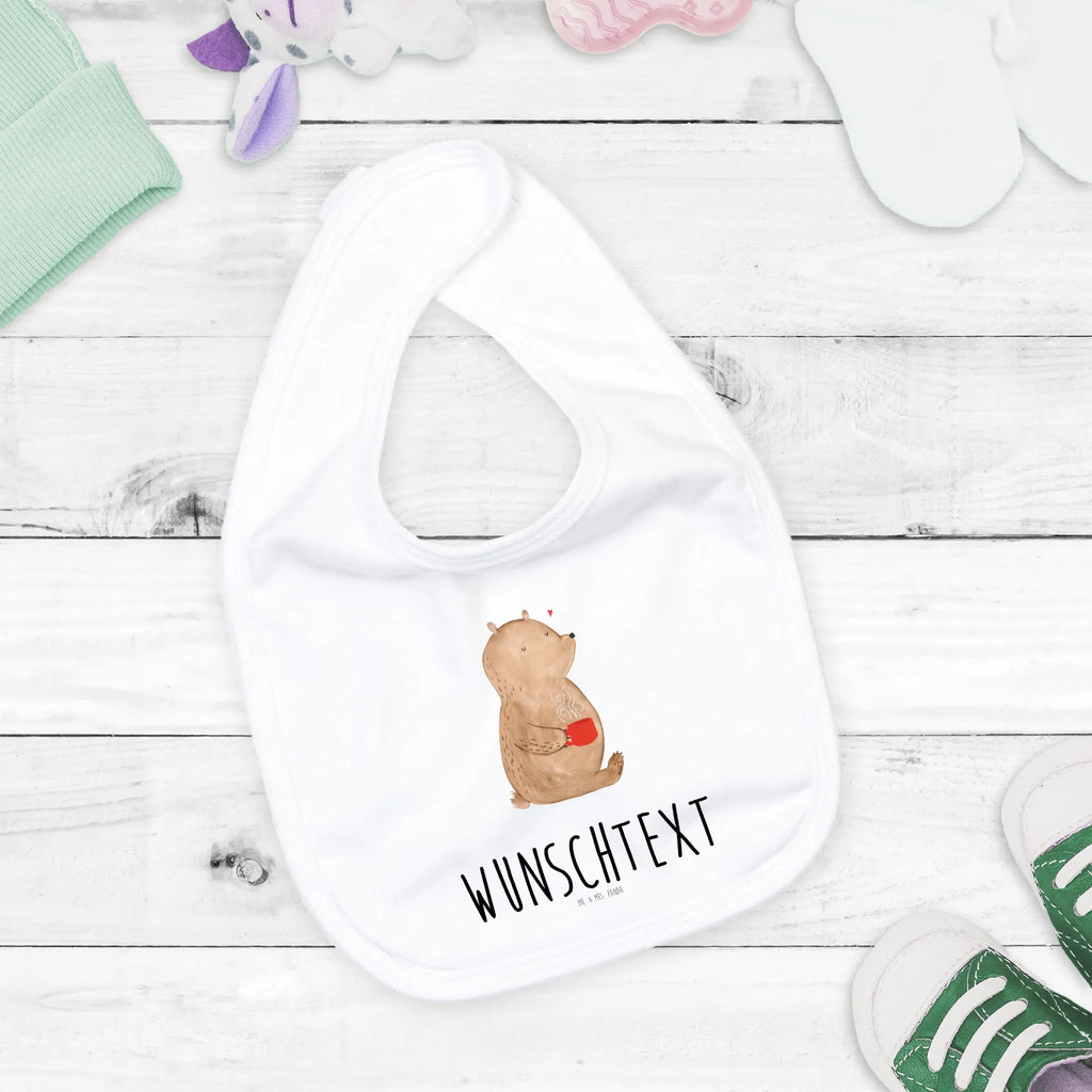 Personalisiertes Babylätzchen Bär Morgenkaffee Personalisierter Babylätzchen, Baby Lätzchen Geschenk Mit Namen, Baumwoll Lätzchen Mit Text, Babyshower, Kleinkind, Individuelles Babylätzchen, Handgemachtes Babylätzchen Mit Personalisierung, Lätze, Babylätzchen Mit Text Für Kita Oder Krippe, Babylätzchen Selbst Gestalten, Lätzchen Mit Initialen, Babyhalstuch Mit Namen, Lätzchen Mit Spruch Und Namen, Geschenkidee Baby Lätzchen Personalisiert, Babylätzchen Für Taufe Personalisiert, Bedrucktes Babylätzchen Mit Wunschtext, Halstuch Für Babys Personalisiert, Sabberlätzchen Personalisiert, Babylätzchen Mit Namen, Bio Babylätzchen Personalisiert, Neugeborenen Lätzchen Mit Namen, Babyparty, Babylatz, Baby Erstausstattung, Personalisiertes Babylätzchen Für Mädchen, Kinderkleidung, Dreieckstuch Baby Mit Namen, Babylätzchen Mit Motiv Und Namen, Babyausstattung, Lätzchen Mit Datum Oder Spruch, Lustiges Lätzchen Mit Wunschtext, Babyartikel, Geschenk Zur Geburt, Baby Halstuch Mit Persönlichem Text, Baby Lätzchen Mit Wunschtext, Babykleidung, Personalisiertes Babylätzchen Für Jungen, Babymode, Spucktuch Baby Mit Name, Eltern, Freundin, Freund, Liebe, Liebesgeschenk, Jahrestag, Verlobung, Partner, Ehemann, Ehefrau, Heiraten, Heiratsantrag, Hocheitstag, für Männer, für Ehemann, Geschenk für Frauen, Hochzeitstag, Geschenk für Partner, Liebesbeweis, Geschenk für Freundin, Mitbringsel, Valentinstag