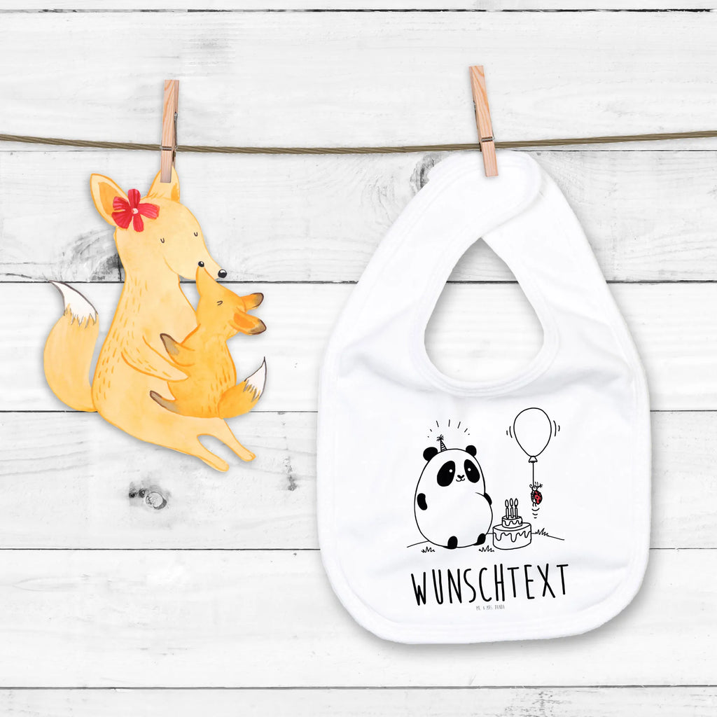 Personalisiertes Babylätzchen Easy & Peasy Happy Birthday Baumwoll Lätzchen Mit Text, Personalisiertes Babylätzchen Für Mädchen, Spucktuch Baby Mit Name, Bedrucktes Babylätzchen Mit Wunschtext, Lätzchen Mit Initialen, Baby Lätzchen Mit Wunschtext, Neugeborenen Lätzchen Mit Namen, Handgemachtes Babylätzchen Mit Personalisierung, Personalisiertes Babylätzchen Für Jungen, Bio Babylätzchen Personalisiert, Babylätzchen Mit Namen, Individuelles Babylätzchen, Babylätzchen Mit Text Für Kita Oder Krippe, Geschenkidee Baby Lätzchen Personalisiert, Halstuch Für Babys Personalisiert, Lätzchen Mit Datum Oder Spruch, Baby Lätzchen Geschenk Mit Namen, Baby Halstuch Mit Persönlichem Text, Personalisierter Babylätzchen, Sabberlätzchen Personalisiert, Lätzchen Mit Spruch Und Namen, Babyhalstuch Mit Namen, Babylätzchen Für Taufe Personalisiert, Lustiges Lätzchen Mit Wunschtext, Dreieckstuch Baby Mit Namen, Babylätzchen Selbst Gestalten, Babylätzchen Mit Motiv Und Namen