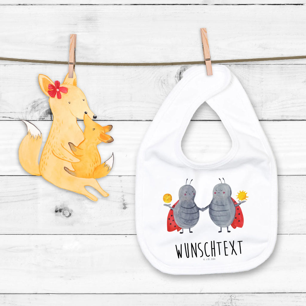 Personalisiertes Babylätzchen Sternzeichen Zwilling Babylätzchen Mit Text Für Kita Oder Krippe, Babylätzchen Mit Motiv Und Namen, Personalisierter Babylätzchen, Bedrucktes Babylätzchen Mit Wunschtext, Baby Halstuch Mit Persönlichem Text, Personalisiertes Babylätzchen Für Jungen, Lätzchen Mit Datum Oder Spruch, Baby Lätzchen Mit Wunschtext, Lätzchen Mit Spruch Und Namen, Dreieckstuch Baby Mit Namen, Baby Lätzchen Geschenk Mit Namen, Babyhalstuch Mit Namen, Individuelles Babylätzchen, Spucktuch Baby Mit Name, Geschenkidee Baby Lätzchen Personalisiert, Neugeborenen Lätzchen Mit Namen, Lustiges Lätzchen Mit Wunschtext, Babylätzchen Mit Namen, Lätzchen Mit Initialen, Handgemachtes Babylätzchen Mit Personalisierung, Halstuch Für Babys Personalisiert, Sabberlätzchen Personalisiert, Baumwoll Lätzchen Mit Text, Bio Babylätzchen Personalisiert, Babylätzchen Für Taufe Personalisiert, Personalisiertes Babylätzchen Für Mädchen, Babylätzchen Selbst Gestalten, Tierkreiszeichen, Sternzeichen, Horoskop, Astrologie, Aszendent, Zwillingsbruder, Geschenk Mai, Glückskäfer, Zwilling Geschenk, Zwillinge, Marienkäfer, Zwillingsschwester, Zwilling Sternzeichen, Geschenk Juni, Geburtstag Mai