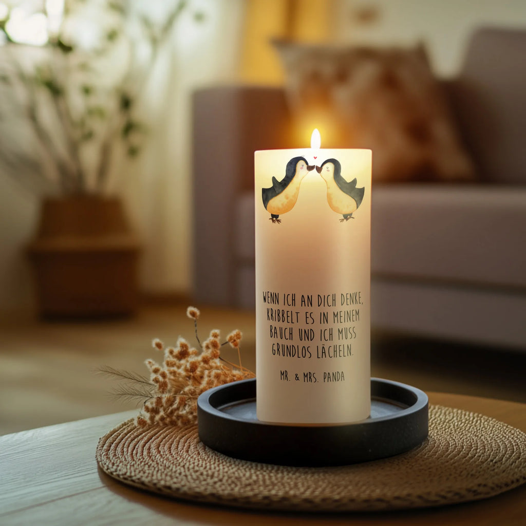 Kerze Pinguine Kuss Dinnerkerze, Kerze Für Kommunion, Andachtskerze, Tischkerze, Stearin­kerze, Gedenkkerze, Handgemachte Kerze, Outdoor-Kerze, Kerze Für Advent, Blockkerze, Stumpenkerzen-Set, Bio-Kerze, Stumpenkerze, Handgegossene Kerze, Grabkerze, Kerze Mit Motiv, Grablicht, Laternenkerze, Kerze Mit Duft, Teelicht, Metall-Kerze, Kerze Für Geburtstag, Kerze Für Firmung, Kerze, Fair-Trade-Kerze, Kerze Mit Namensgravur, Kerze Als Gastgeschenk, Kerze Mit Spruch, Kerze Für Ostern, Sojawachskerze, Kerze Mit Fotoeinleger, Streukerze, Gartenkerze, Votivkerze, Tafelkerze, Kerze Ohne Duft, Trauerkerze, Glas-Kerze, Kerze Mit Gravur, Duftkerze, Kerze Für Taufe, Kerze Für Hochzeit, Kerze Mit Prägung, Kerze Für Weihnachten, Dinnerkerzenpaar, Stabkerze, Liebe, Partner, Freund, Freundin, Ehemann, Ehefrau, Heiraten, Verlobung, Heiratsantrag, Liebesgeschenk, Jahrestag, Hocheitstag, für Männer, Mitbringsel, Geschenk für Frauen, Hochzeitstag, Valentinstag, Geschenk für Partner, Liebesbeweis, Geschenk für Freundin, für Ehemann