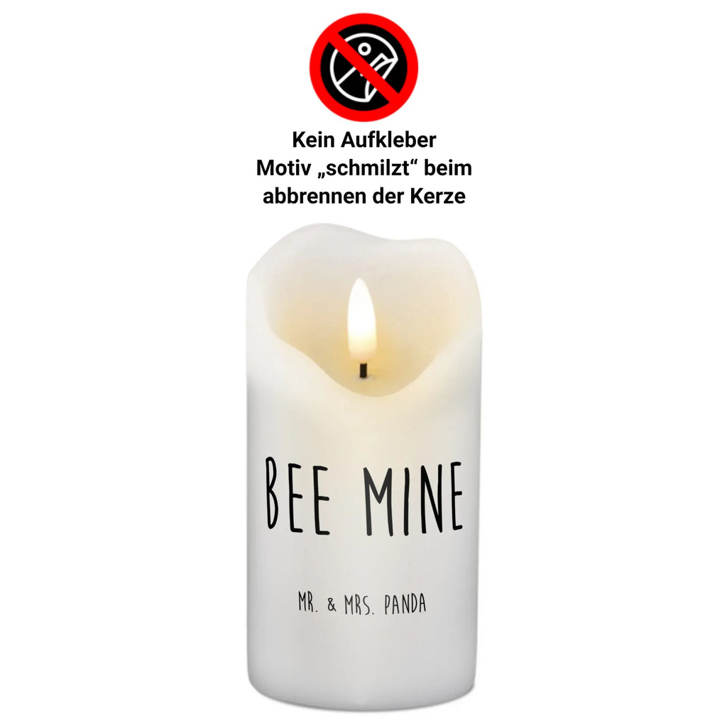 Kerze Biene Liebe Gartenkerze, Glas-Kerze, Kerze Für Kommunion, Grablicht, Tischkerze, Kerze Mit Prägung, Grabkerze, Duftkerze, Sojawachskerze, Kerze Mit Namensgravur, Kerze Mit Gravur, Kerze Für Firmung, Kerze Für Ostern, Bio-Kerze, Kerze Für Weihnachten, Kerze Für Taufe, Gedenkkerze, Metall-Kerze, Stumpenkerzen-Set, Laternenkerze, Stearin­kerze, Outdoor-Kerze, Teelicht, Kerze Mit Fotoeinleger, Kerze Ohne Duft, Trauerkerze, Dinnerkerze, Kerze Für Geburtstag, Blockkerze, Tafelkerze, Kerze Mit Motiv, Handgemachte Kerze, Kerze Mit Duft, Kerze, Handgegossene Kerze, Kerze Für Advent, Kerze Mit Spruch, Kerze Für Hochzeit, Fair-Trade-Kerze, Stumpenkerze, Kerze Als Gastgeschenk, Dinnerkerzenpaar, Votivkerze, Andachtskerze, Streukerze, Stabkerze, Biene, Wespe, Hummel
