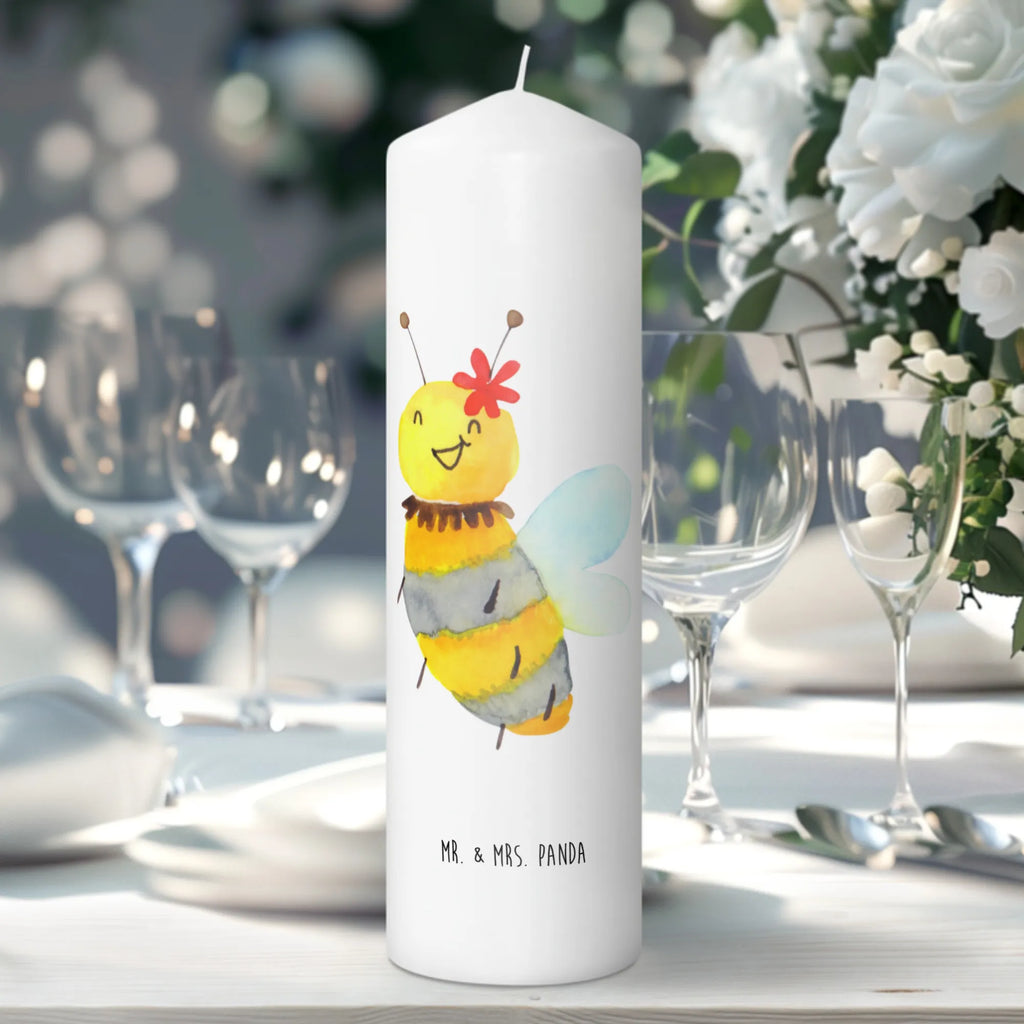 Kerze Biene Blume Schmuckkerze, Tafelkerze, Dekokerze, Wachskerze, Tischkerze, Zylinderkerze, Hochzeitskerze, Osterkerze, Weihnachtskerze, Laternenkerze, Bedruckte Kerze, Kerze Mit Spruch, Geburtskerze, Adventskerze, Kerze Mit Motiv, Erinnerungskerze, Erinnerungslicht, Blockkerze, Stumpenkerze, Dinnerkerze, Wunschkerze, Gartenkerze, Handgemachte Kerze, Dekorative Kerze, Kommunionskerze, Geburtstagskerze, Grosse Kerze, Biene, Wespe, Hummel