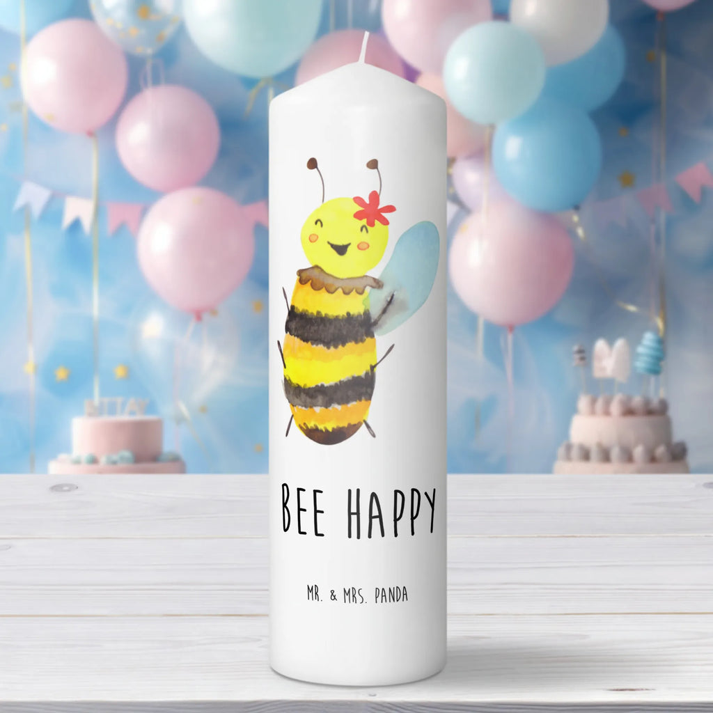 Candle bee happy Adventskerze, Stumpenkerze, Gartenkerze, Handgemachte Kerze, Erinnerungskerze, Kerze Mit Motiv, Kommunionskerze, Wunschkerze, Laternenkerze, Weihnachtskerze, Blockkerze, Osterkerze, Tafelkerze, Erinnerungslicht, Schmuckkerze, Wachskerze, Bedruckte Kerze, Dekorative Kerze, Geburtstagskerze, Dinnerkerze, Tischkerze, Grosse Kerze, Kerze Mit Spruch, Geburtskerze, Dekokerze, Zylinderkerze, Hochzeitskerze, Biene, Wespe, Hummel