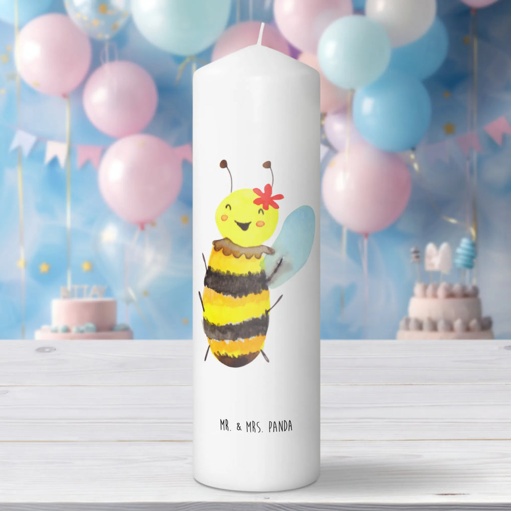 Candle bee happy Adventskerze, Stumpenkerze, Gartenkerze, Handgemachte Kerze, Erinnerungskerze, Kerze Mit Motiv, Kommunionskerze, Wunschkerze, Laternenkerze, Weihnachtskerze, Blockkerze, Osterkerze, Tafelkerze, Erinnerungslicht, Schmuckkerze, Wachskerze, Bedruckte Kerze, Dekorative Kerze, Geburtstagskerze, Dinnerkerze, Tischkerze, Grosse Kerze, Kerze Mit Spruch, Geburtskerze, Dekokerze, Zylinderkerze, Hochzeitskerze, Biene, Wespe, Hummel