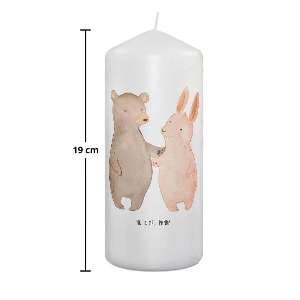 Candle bear and rabbit Embrace Weihnachtskerze, Wachskerze, Erinnerungslicht, Dinnerkerze, Bedruckte Kerze, Blockkerze, Hochzeitskerze, Kerze Mit Spruch, Adventskerze, Stumpenkerze, Wunschkerze, Osterkerze, Geburtskerze, Tafelkerze, Dekorative Kerze, Zylinderkerze, Dekokerze, Tischkerze, Erinnerungskerze, Laternenkerze, Gartenkerze, Kerze Mit Motiv, Schmuckkerze, Grosse Kerze, Handgemachte Kerze, Kommunionskerze, Geburtstagskerze, Hocheitstag, Liebesgeschenk, Jahrestag, Verlobung, Freundin, Partner, Freund, Ehemann, Ehefrau, Heiraten, Liebe, Heiratsantrag, Bärchen, Freunde, Hase, Bester Freund, Best Friends, Bär
