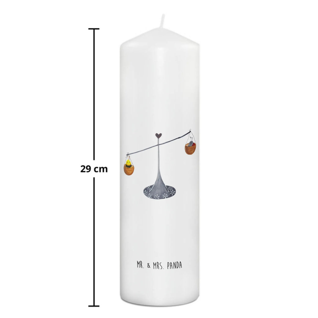 świeca Znak zodiaku waga Bedruckte Kerze, Wunschkerze, Kerze Mit Motiv, Osterkerze, Laternenkerze, Handgemachte Kerze, Blockkerze, Stumpenkerze, Gartenkerze, Tischkerze, Tafelkerze, Weihnachtskerze, Schmuckkerze, Zylinderkerze, Geburtstagskerze, Geburtskerze, Dekokerze, Grosse Kerze, Erinnerungslicht, Hochzeitskerze, Wachskerze, Adventskerze, Dekorative Kerze, Dinnerkerze, Kommunionskerze, Erinnerungskerze, Kerze Mit Spruch, Horoskop, Astrologie, Aszendent, Tierkreiszeichen, Sternzeichen, Geschenk Oktober, Geburtstag Oktober, Geburtstag September, Waage Geschenk, Waage Sternzeichen, Waage, Marienkäfer, Biene, Geschenk September, Gleichgewicht, Hummel