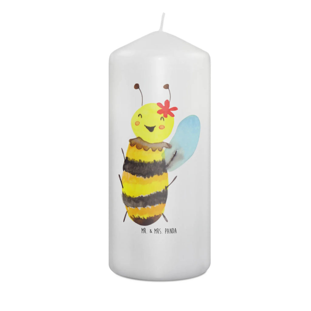 Candle bee happy Adventskerze, Stumpenkerze, Gartenkerze, Handgemachte Kerze, Erinnerungskerze, Kerze Mit Motiv, Kommunionskerze, Wunschkerze, Laternenkerze, Weihnachtskerze, Blockkerze, Osterkerze, Tafelkerze, Erinnerungslicht, Schmuckkerze, Wachskerze, Bedruckte Kerze, Dekorative Kerze, Geburtstagskerze, Dinnerkerze, Tischkerze, Grosse Kerze, Kerze Mit Spruch, Geburtskerze, Dekokerze, Zylinderkerze, Hochzeitskerze, Biene, Wespe, Hummel