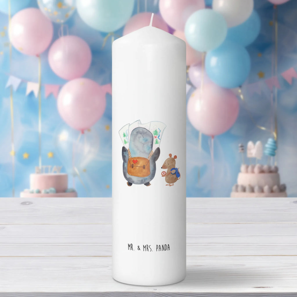 Kerze Pinguin & Maus Wanderer Zylinderkerze, Stumpenkerze, Gartenkerze, Geburtskerze, Wachskerze, Adventskerze, Dinnerkerze, Weihnachtskerze, Laternenkerze, Hochzeitskerze, Grosse Kerze, Wunschkerze, Handgemachte Kerze, Dekokerze, Kerze Mit Spruch, Tischkerze, Dekorative Kerze, Bedruckte Kerze, Geburtstagskerze, Schmuckkerze, Erinnerungslicht, Kommunionskerze, Osterkerze, Erinnerungskerze, Tafelkerze, Blockkerze, Kerze Mit Motiv, Pinguin, Roadtrip, Abenteuer, Pinguine, Wandern, Abenteurer, Ausflug, Wanderlust