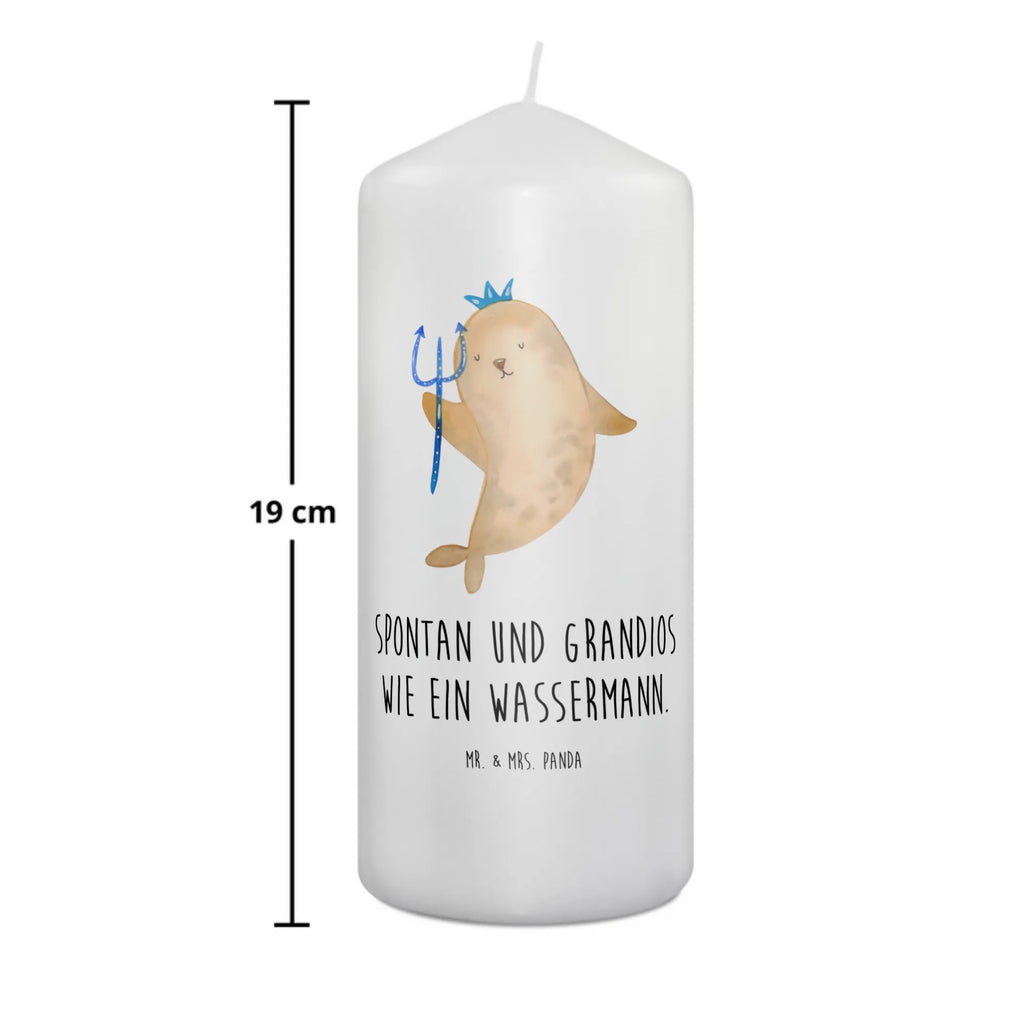 Kerze Sternzeichen Wassermann Tischkerze, Stumpenkerze, Grosse Kerze, Wunschkerze, Kerze Mit Spruch, Dekokerze, Adventskerze, Laternenkerze, Osterkerze, Dekorative Kerze, Hochzeitskerze, Kerze Mit Motiv, Schmuckkerze, Geburtstagskerze, Erinnerungslicht, Tafelkerze, Dinnerkerze, Wachskerze, Zylinderkerze, Bedruckte Kerze, Blockkerze, Erinnerungskerze, Handgemachte Kerze, Geburtskerze, Kommunionskerze, Weihnachtskerze, Gartenkerze, Horoskop, Astrologie, Aszendent, Tierkreiszeichen, Sternzeichen, Nix, Meermann, Geburtstag Januar, Wassermann Geschenk, Geschenk Februar, Wassermann Sternzeichen, Geburtstag Februar, Meer Geschenk, Geschenk Januar