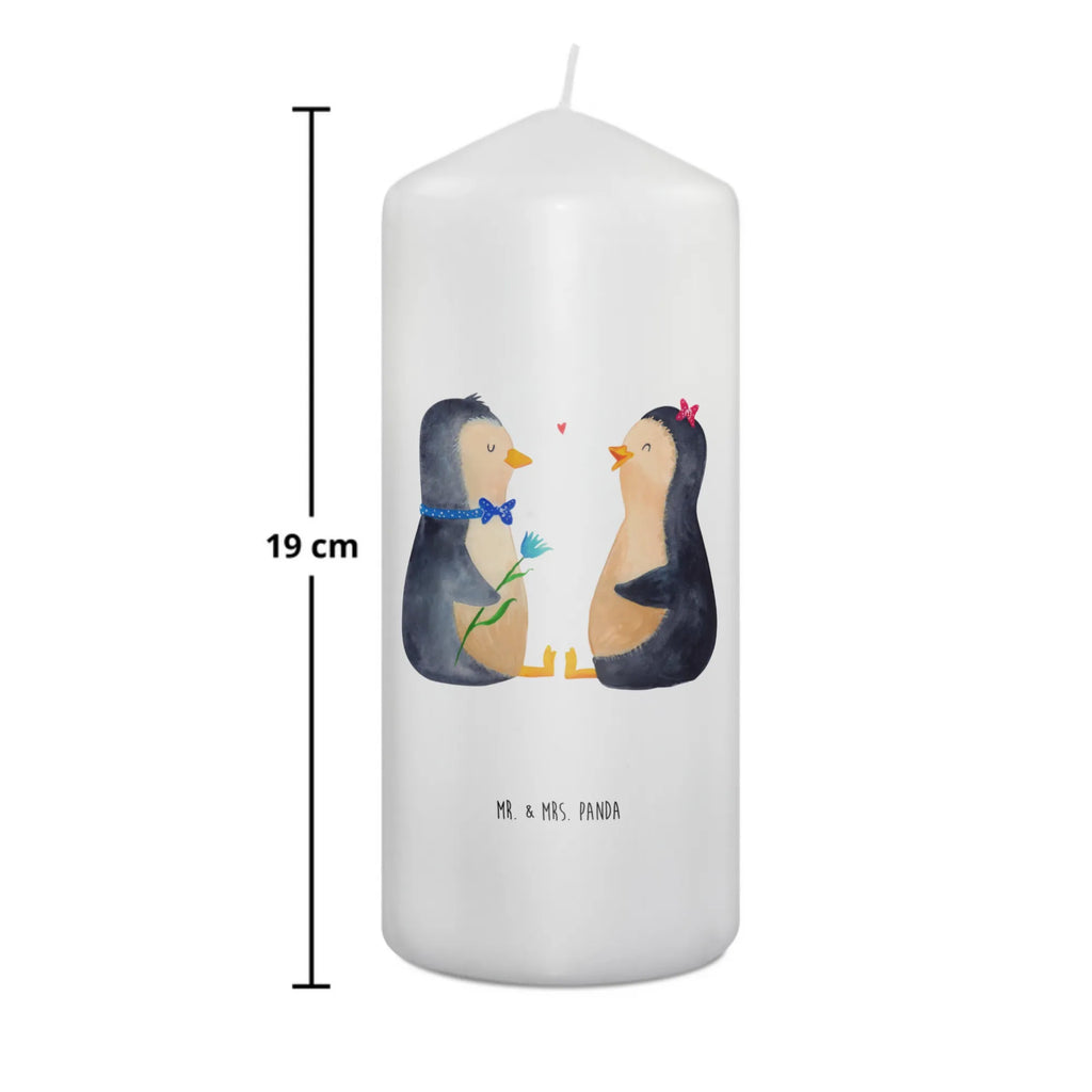 Kerze Pinguin Pärchen Dekorative Kerze, Weihnachtskerze, Zylinderkerze, Wunschkerze, Gartenkerze, Stumpenkerze, Kommunionskerze, Tischkerze, Grosse Kerze, Kerze Mit Spruch, Bedruckte Kerze, Erinnerungslicht, Handgemachte Kerze, Wachskerze, Adventskerze, Geburtstagskerze, Dekokerze, Hochzeitskerze, Geburtskerze, Schmuckkerze, Erinnerungskerze, Osterkerze, Dinnerkerze, Kerze Mit Motiv, Tafelkerze, Laternenkerze, Blockkerze, Pinguin, Liebespaar, Liebe, Liebesbeweis, Traumpaar, Liebesgeschenk, Hochzeitstag, Verlobung, Pinguine, Hochzeit, Hochzeitsgeschenk, Große Liebe, Jahrestag