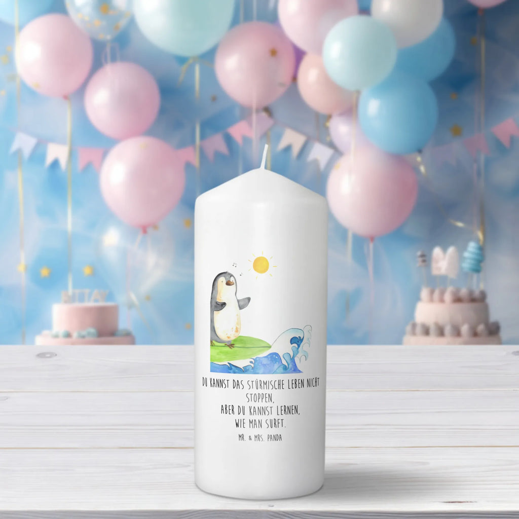 Kerze Pinguin Surfer Blockkerze, Dekokerze, Tischkerze, Hochzeitskerze, Grosse Kerze, Zylinderkerze, Gartenkerze, Geburtskerze, Tafelkerze, Weihnachtskerze, Kerze Mit Motiv, Bedruckte Kerze, Adventskerze, Erinnerungskerze, Laternenkerze, Handgemachte Kerze, Stumpenkerze, Wunschkerze, Erinnerungslicht, Wachskerze, Dekorative Kerze, Geburtstagskerze, Osterkerze, Kerze Mit Spruch, Dinnerkerze, Kommunionskerze, Schmuckkerze, Pinguin, Urlaub, Wellen, Surfen, Surfer, Hawaii, Wellen Reiten, Pinguine, Portugal