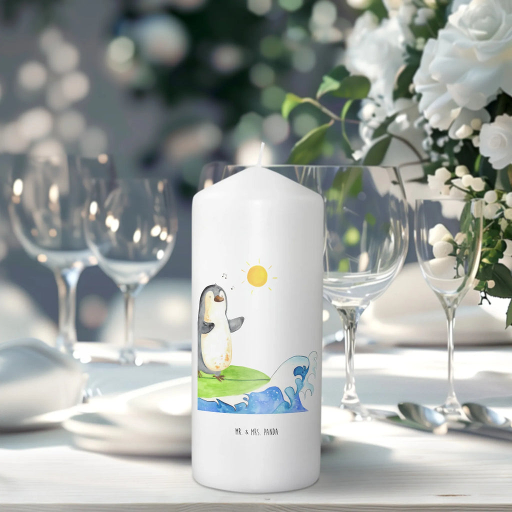 Kerze Pinguin Surfer Blockkerze, Dekokerze, Tischkerze, Hochzeitskerze, Grosse Kerze, Zylinderkerze, Gartenkerze, Geburtskerze, Tafelkerze, Weihnachtskerze, Kerze Mit Motiv, Bedruckte Kerze, Adventskerze, Erinnerungskerze, Laternenkerze, Handgemachte Kerze, Stumpenkerze, Wunschkerze, Erinnerungslicht, Wachskerze, Dekorative Kerze, Geburtstagskerze, Osterkerze, Kerze Mit Spruch, Dinnerkerze, Kommunionskerze, Schmuckkerze, Pinguin, Urlaub, Wellen, Surfen, Surfer, Hawaii, Wellen Reiten, Pinguine, Portugal