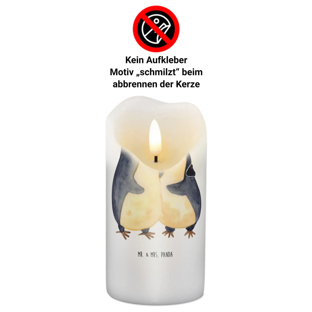 Kerze Pinguin umarmend Kerze Für Taufe, Kerze Für Ostern, Metall-Kerze, Duftkerze, Trauerkerze, Dinnerkerze, Handgegossene Kerze, Fair-Trade-Kerze, Andachtskerze, Kerze Als Gastgeschenk, Stumpenkerzen-Set, Stabkerze, Kerze Mit Duft, Kerze Mit Prägung, Blockkerze, Tafelkerze, Kerze Mit Spruch, Kerze Für Advent, Outdoor-Kerze, Grabkerze, Kerze Ohne Duft, Kerze Für Weihnachten, Kerze Mit Gravur, Gedenkkerze, Tischkerze, Teelicht, Stearin­kerze, Handgemachte Kerze, Kerze Mit Motiv, Votivkerze, Gartenkerze, Glas-Kerze, Streukerze, Sojawachskerze, Kerze Für Hochzeit, Grablicht, Laternenkerze, Kerze Für Firmung, Stumpenkerze, Kerze Mit Namensgravur, Kerze Für Geburtstag, Kerze Für Kommunion, Dinnerkerzenpaar, Kerze Mit Fotoeinleger, Bio-Kerze, Kerze, Pinguin, Liebe, Jahrestag, Hochzeitsgeschenk, Liebesbeweis, Hochzeit, Hochzeitstag, Liebespaar, Verlobung, Liebesgeschenk