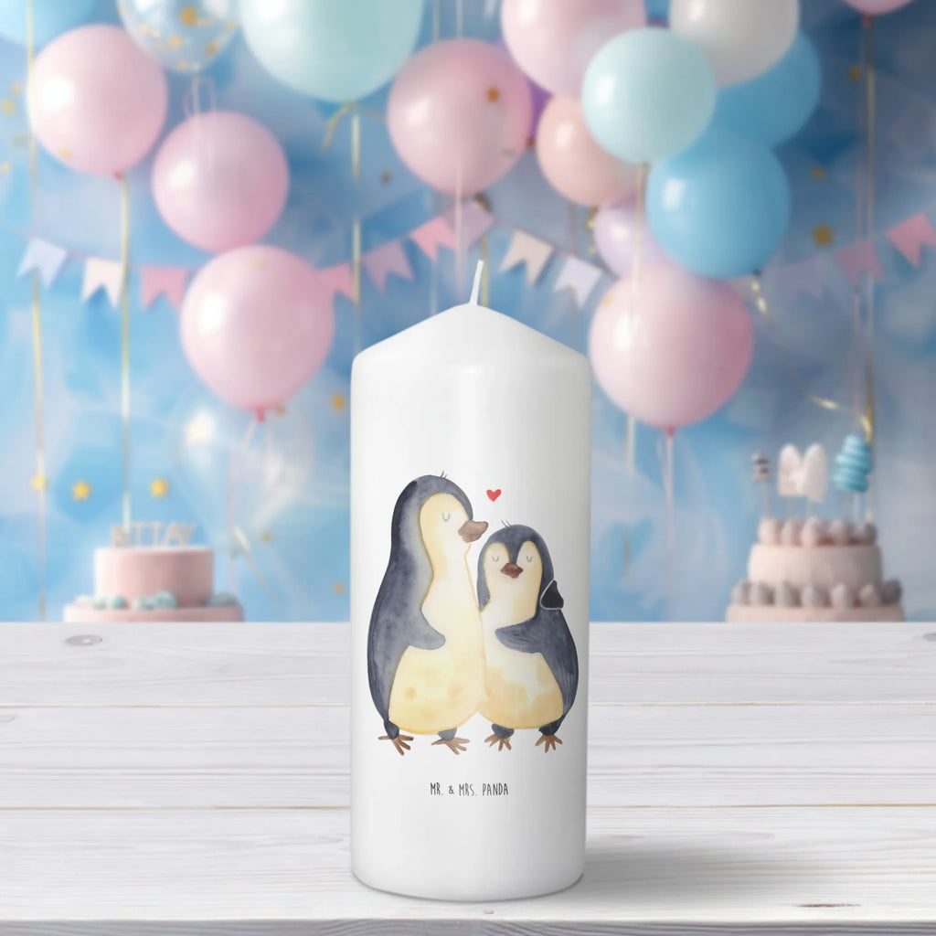 Kerze Pinguin umarmend Kerze Für Taufe, Kerze Für Ostern, Metall-Kerze, Duftkerze, Trauerkerze, Dinnerkerze, Handgegossene Kerze, Fair-Trade-Kerze, Andachtskerze, Kerze Als Gastgeschenk, Stumpenkerzen-Set, Stabkerze, Kerze Mit Duft, Kerze Mit Prägung, Blockkerze, Tafelkerze, Kerze Mit Spruch, Kerze Für Advent, Outdoor-Kerze, Grabkerze, Kerze Ohne Duft, Kerze Für Weihnachten, Kerze Mit Gravur, Gedenkkerze, Tischkerze, Teelicht, Stearin­kerze, Handgemachte Kerze, Kerze Mit Motiv, Votivkerze, Gartenkerze, Glas-Kerze, Streukerze, Sojawachskerze, Kerze Für Hochzeit, Grablicht, Laternenkerze, Kerze Für Firmung, Stumpenkerze, Kerze Mit Namensgravur, Kerze Für Geburtstag, Kerze Für Kommunion, Dinnerkerzenpaar, Kerze Mit Fotoeinleger, Bio-Kerze, Kerze, Pinguin, Liebe, Jahrestag, Hochzeitsgeschenk, Liebesbeweis, Hochzeit, Hochzeitstag, Liebespaar, Verlobung, Liebesgeschenk
