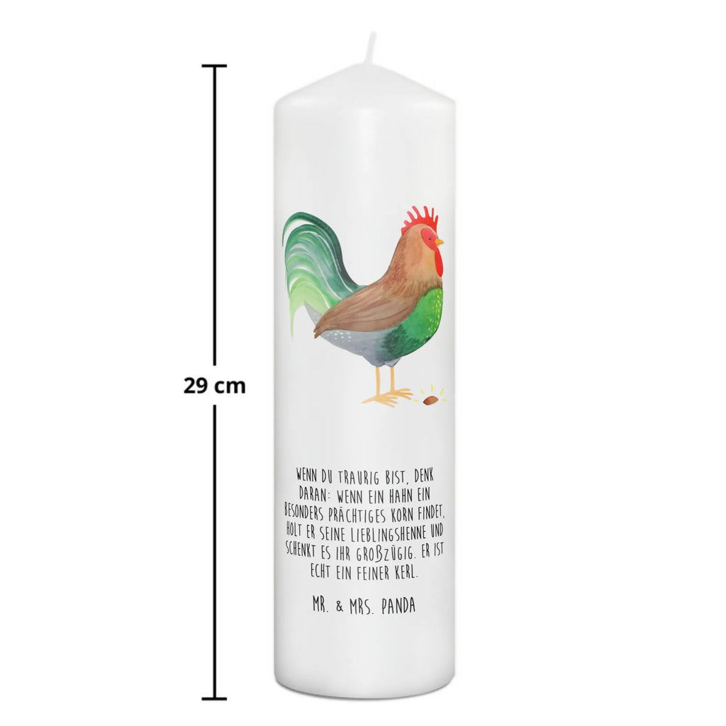 Kerze Hahn mit Korn Bedruckte Kerze, Adventskerze, Tischkerze, Dekorative Kerze, Weihnachtskerze, Gartenkerze, Dinnerkerze, Wunschkerze, Zylinderkerze, Wachskerze, Grosse Kerze, Kerze Mit Motiv, Handgemachte Kerze, Osterkerze, Geburtstagskerze, Erinnerungslicht, Tafelkerze, Kerze Mit Spruch, Dekokerze, Schmuckkerze, Blockkerze, Erinnerungskerze, Laternenkerze, Kommunionskerze, Stumpenkerze, Geburtskerze, Hochzeitskerze, Bauernhof, Hoftiere, Landwirt, Landwirtin, Eier, Korn, Hahn, Natur, Henne
