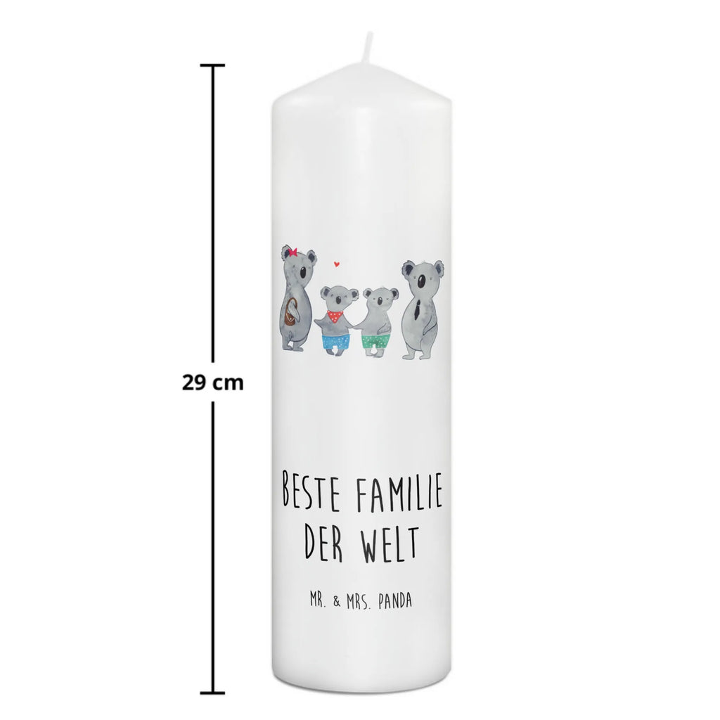 Kerze Koala Familie zwei Stumpenkerze, Tafelkerze, Kommunionskerze, Wunschkerze, Erinnerungskerze, Tischkerze, Laternenkerze, Adventskerze, Geburtstagskerze, Hochzeitskerze, Kerze Mit Motiv, Dekokerze, Schmuckkerze, Wachskerze, Erinnerungslicht, Grosse Kerze, Gartenkerze, Zylinderkerze, Handgemachte Kerze, Bedruckte Kerze, Osterkerze, Blockkerze, Dekorative Kerze, Geburtskerze, Weihnachtskerze, Dinnerkerze, Kerze Mit Spruch, Muttertag, Vatertag, Mama, Papa, Oma, Opa, Familie, Schwester, Bruder, Koala, Koalafamilie, Beste Familie, Lieblingsfamilie, Familienleben, Familienzeit, Koalabär