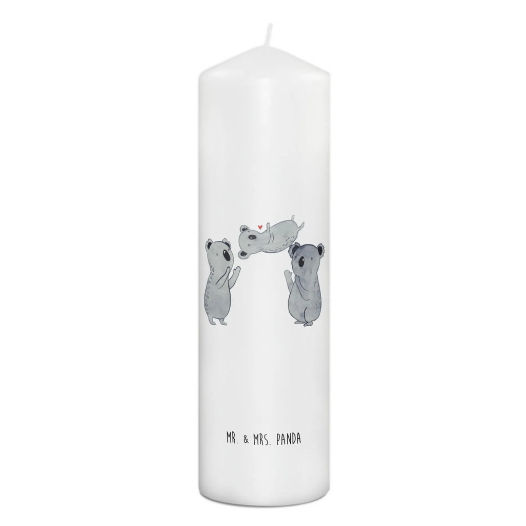 Kerze Koala Feiern Sich Wunschkerze, Stumpenkerze, Grosse Kerze, Dekorative Kerze, Kommunionskerze, Adventskerze, Dekokerze, Blockkerze, Geburtskerze, Gartenkerze, Erinnerungskerze, Erinnerungslicht, Dinnerkerze, Schmuckkerze, Osterkerze, Hochzeitskerze, Wachskerze, Kerze Mit Motiv, Zylinderkerze, Laternenkerze, Geburtstagskerze, Handgemachte Kerze, Kerze Mit Spruch, Tafelkerze, Weihnachtskerze, Tischkerze, Bedruckte Kerze, Geschenk, Geburtstag, Geburtstagsgeschenk, Liebe, Herz, Kind, Familie, Koala, Eltern