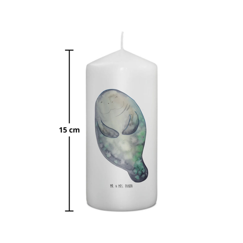 Kerze Seekuh happy Gedenkkerze, Tischkerze, Metall-Kerze, Laternenkerze, Andachtskerze, Dinnerkerzenpaar, Kerze Mit Fotoeinleger, Kerze Für Hochzeit, Kerze Mit Gravur, Kerze Für Ostern, Kerze Mit Motiv, Kerze Für Taufe, Handgemachte Kerze, Sojawachskerze, Kerze Für Advent, Glas-Kerze, Kerze Mit Namensgravur, Fair-Trade-Kerze, Streukerze, Kerze Für Firmung, Bio-Kerze, Votivkerze, Handgegossene Kerze, Stumpenkerze, Stumpenkerzen-Set, Grabkerze, Kerze Für Weihnachten, Stabkerze, Kerze, Gartenkerze, Outdoor-Kerze, Stearin­kerze, Kerze Ohne Duft, Duftkerze, Dinnerkerze, Kerze Als Gastgeschenk, Blockkerze, Kerze Mit Spruch, Kerze Mit Duft, Kerze Für Kommunion, Kerze Für Geburtstag, Trauerkerze, Teelicht, Tafelkerze, Grablicht, Kerze Mit Prägung, Meerestiere, Meer, Urlaub, Respekt, Neustart, Zufrieden, Freundin, Neuanfang, Liebeskummer, Seekuh, Selbstliebe, Seekühe, Achtsamkeit