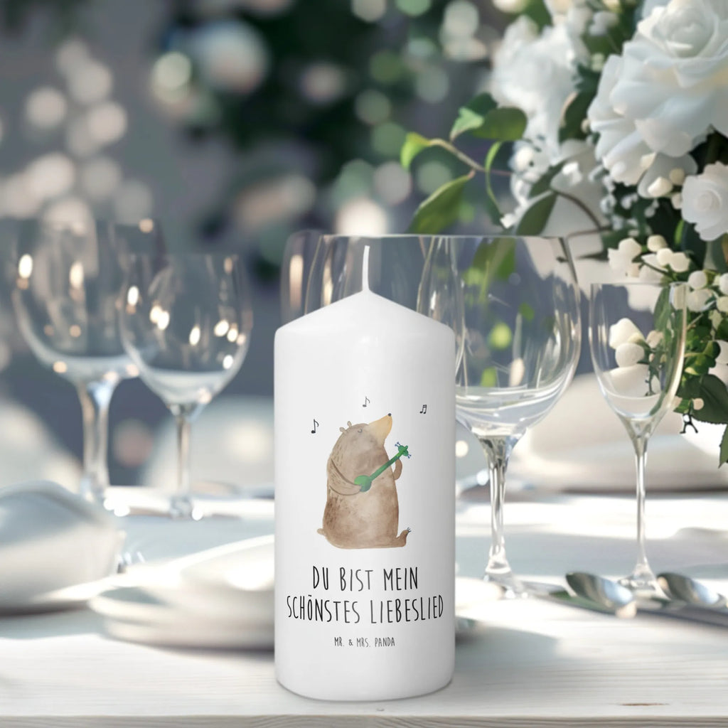 Kerze Bär Lied Dinnerkerze, Stumpenkerzen-Set, Duftkerze, Kerze Für Hochzeit, Kerze Mit Fotoeinleger, Kerze Für Weihnachten, Kerze Mit Prägung, Grabkerze, Glas-Kerze, Handgegossene Kerze, Kerze Mit Namensgravur, Laternenkerze, Sojawachskerze, Kerze Für Geburtstag, Stearin­kerze, Tischkerze, Andachtskerze, Bio-Kerze, Tafelkerze, Kerze Für Kommunion, Handgemachte Kerze, Kerze Als Gastgeschenk, Metall-Kerze, Grablicht, Kerze Für Ostern, Kerze Für Taufe, Stabkerze, Kerze Mit Spruch, Kerze Für Advent, Blockkerze, Stumpenkerze, Fair-Trade-Kerze, Kerze Mit Gravur, Votivkerze, Kerze Ohne Duft, Teelicht, Kerze, Trauerkerze, Kerze Für Firmung, Gedenkkerze, Kerze Mit Motiv, Streukerze, Outdoor-Kerze, Kerze Mit Duft, Dinnerkerzenpaar, Gartenkerze, Bär, Teddy, Teddybär, Bear, Partner, Freundin, Liebe, Spruch, Frau, Liebeslied, Bärchen, Valentinstag, Valentine, Herz, Geschenk, Lied, Song