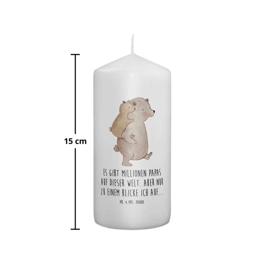 Kerze Papa Bär Geburtstagskerze, Handgemachte Kerze, Zylinderkerze, Erinnerungskerze, Gartenkerze, Geburtskerze, Stumpenkerze, Kerze Mit Spruch, Kerze Mit Motiv, Tischkerze, Kommunionskerze, Weihnachtskerze, Hochzeitskerze, Dekokerze, Laternenkerze, Wunschkerze, Grosse Kerze, Erinnerungslicht, Bedruckte Kerze, Blockkerze, Wachskerze, Adventskerze, Tafelkerze, Osterkerze, Dinnerkerze, Schmuckkerze, Dekorative Kerze, Mama, Papa, Oma, Familie, Vatertag, Schwester, Muttertag, Bruder, Opa, Onkel, Geschenk, Vater, Geburtstag, Vati, Papi