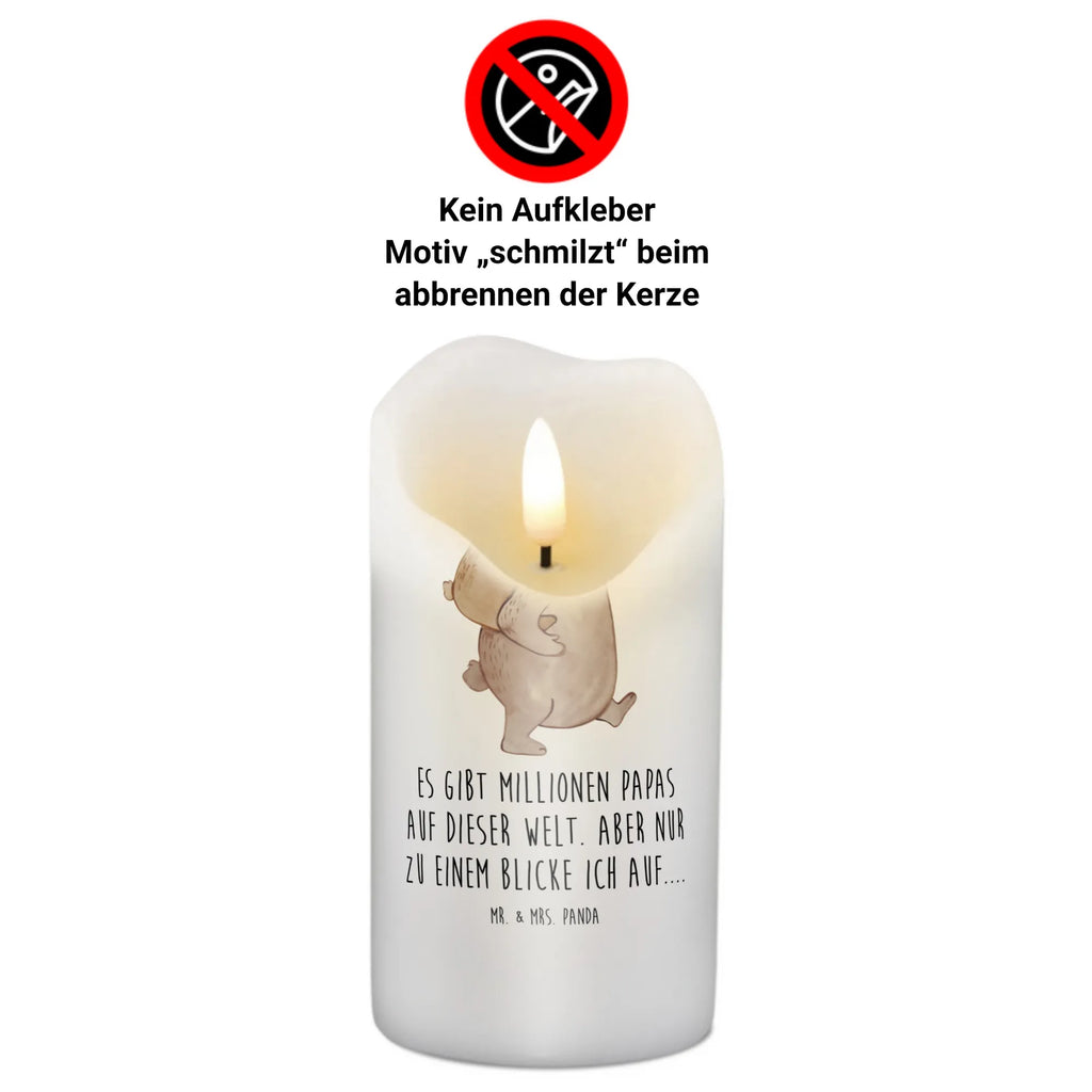 Kerze Papa Bär Geburtstagskerze, Handgemachte Kerze, Zylinderkerze, Erinnerungskerze, Gartenkerze, Geburtskerze, Stumpenkerze, Kerze Mit Spruch, Kerze Mit Motiv, Tischkerze, Kommunionskerze, Weihnachtskerze, Hochzeitskerze, Dekokerze, Laternenkerze, Wunschkerze, Grosse Kerze, Erinnerungslicht, Bedruckte Kerze, Blockkerze, Wachskerze, Adventskerze, Tafelkerze, Osterkerze, Dinnerkerze, Schmuckkerze, Dekorative Kerze, Mama, Papa, Oma, Familie, Vatertag, Schwester, Muttertag, Bruder, Opa, Onkel, Geschenk, Vater, Geburtstag, Vati, Papi