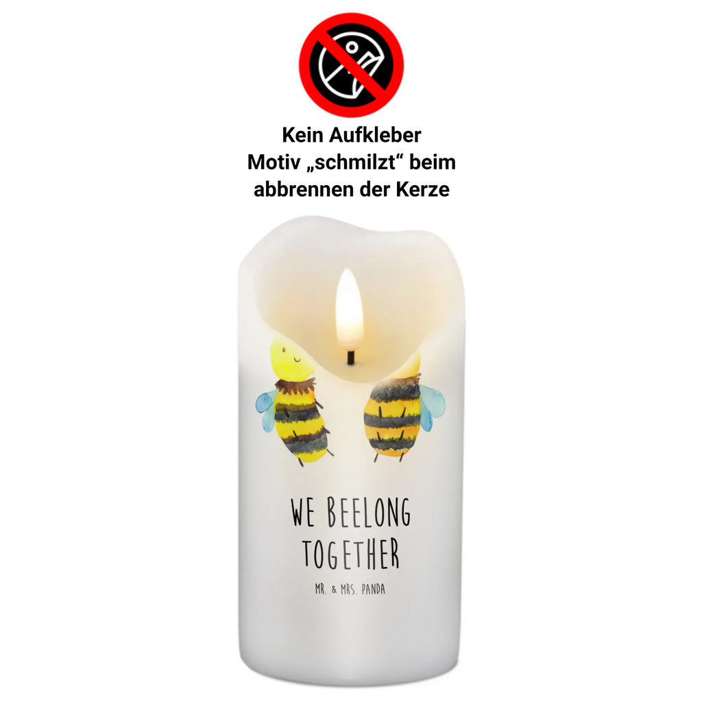 Candle bee In love Gartenkerze, Osterkerze, Kerze Mit Spruch, Kommunionskerze, Geburtstagskerze, Dekokerze, Dekorative Kerze, Tischkerze, Blockkerze, Bedruckte Kerze, Stumpenkerze, Tafelkerze, Erinnerungslicht, Handgemachte Kerze, Adventskerze, Erinnerungskerze, Schmuckkerze, Weihnachtskerze, Hochzeitskerze, Dinnerkerze, Zylinderkerze, Grosse Kerze, Wunschkerze, Kerze Mit Motiv, Geburtskerze, Laternenkerze, Wachskerze, Biene, Wespe, Hummel