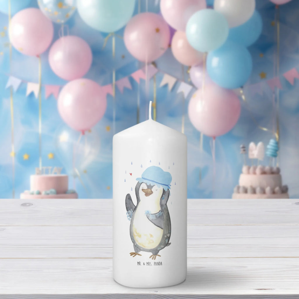 Candle Penguin have a shower Geburtskerze, Kommunionskerze, Blockkerze, Wunschkerze, Stumpenkerze, Schmuckkerze, Dinnerkerze, Hochzeitskerze, Adventskerze, Grosse Kerze, Geburtstagskerze, Tafelkerze, Erinnerungskerze, Laternenkerze, Handgemachte Kerze, Osterkerze, Dekorative Kerze, Erinnerungslicht, Tischkerze, Dekokerze, Weihnachtskerze, Kerze Mit Spruch, Wachskerze, Bedruckte Kerze, Kerze Mit Motiv, Zylinderkerze, Gartenkerze, Pinguin, Duschen, glücklich sein, Dusche, Neustart, Pinguine, Lebensmotto, Motivation, Neuanfang
