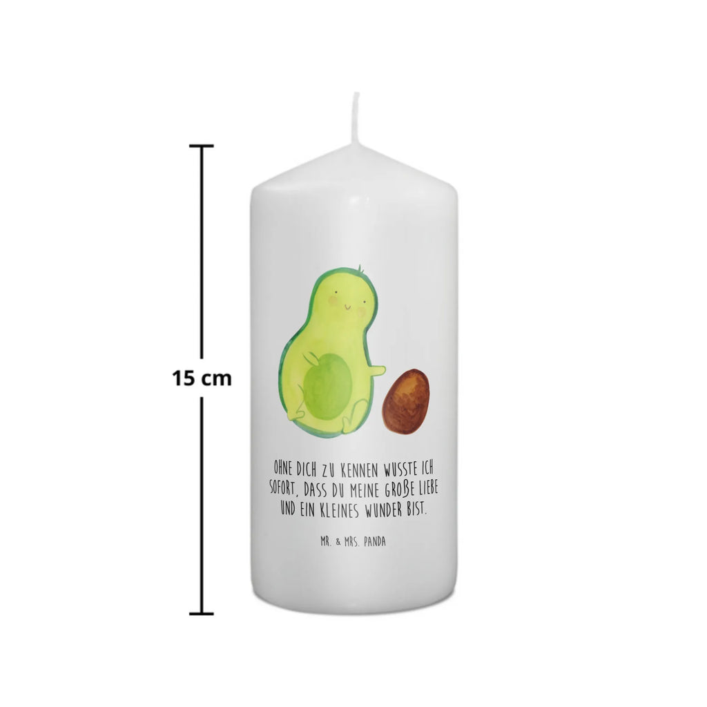 Kerze Avocado rollt Kern Laternenkerze, Kommunionskerze, Weihnachtskerze, Grosse Kerze, Blockkerze, Geburtstagskerze, Geburtskerze, Osterkerze, Stumpenkerze, Handgemachte Kerze, Dinnerkerze, Zylinderkerze, Wunschkerze, Bedruckte Kerze, Wachskerze, Tischkerze, Hochzeitskerze, Erinnerungskerze, Gartenkerze, Dekorative Kerze, Tafelkerze, Dekokerze, Erinnerungslicht, Adventskerze, Kerze Mit Motiv, Kerze Mit Spruch, Schmuckkerze, Veggie, Vegan, Avocado, Gesund, Baby, Erstes Kind, Schwangerschaft, Avocados, Zur Geburt, Geburtstag, Große Liebe, Säugling, Love, Liebe, Babyparty, Schwanger, Kind, Geburt