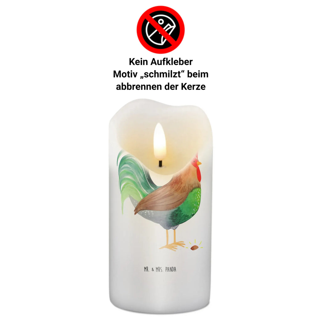 Kerze Hahn mit Korn Bedruckte Kerze, Adventskerze, Tischkerze, Dekorative Kerze, Weihnachtskerze, Gartenkerze, Dinnerkerze, Wunschkerze, Zylinderkerze, Wachskerze, Grosse Kerze, Kerze Mit Motiv, Handgemachte Kerze, Osterkerze, Geburtstagskerze, Erinnerungslicht, Tafelkerze, Kerze Mit Spruch, Dekokerze, Schmuckkerze, Blockkerze, Erinnerungskerze, Laternenkerze, Kommunionskerze, Stumpenkerze, Geburtskerze, Hochzeitskerze, Bauernhof, Hoftiere, Landwirt, Landwirtin, Eier, Korn, Hahn, Natur, Henne