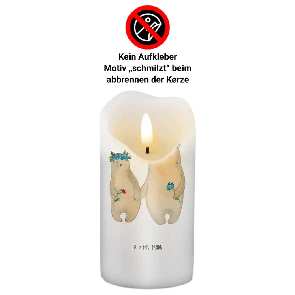 Kerze Bären mit Blumenkranz Gartenkerze, Wachskerze, Geburtskerze, Bedruckte Kerze, Dekorative Kerze, Weihnachtskerze, Blockkerze, Adventskerze, Tafelkerze, Stumpenkerze, Kerze Mit Spruch, Zylinderkerze, Wunschkerze, Grosse Kerze, Handgemachte Kerze, Dinnerkerze, Geburtstagskerze, Erinnerungskerze, Hochzeitskerze, Schmuckkerze, Osterkerze, Dekokerze, Erinnerungslicht, Tischkerze, Kommunionskerze, Laternenkerze, Kerze Mit Motiv, Vatertag, Familie, Schwester, Bruder, Mama, Papa, Muttertag, Oma, Opa, Töchter, Lieblingsmensch, Bär, Bären, Beste Mutter, Kind, Weltbeste Mama, Geschenk Mama. Muttertag, Family, Lieblingsmama, Vorbild, Mutter, Mami, Tochter, Kinder, Mutti
