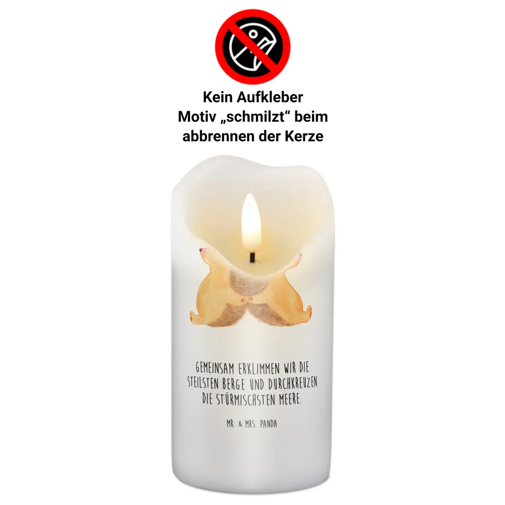 Kerze Igel händchenhaltend Kerze Für Ostern, Kerze Mit Spruch, Grablicht, Gartenkerze, Laternenkerze, Kerze Für Advent, Blockkerze, Handgemachte Kerze, Teelicht, Kerze Als Gastgeschenk, Outdoor-Kerze, Kerze, Stearin­kerze, Kerze Mit Namensgravur, Sojawachskerze, Dinnerkerzenpaar, Fair-Trade-Kerze, Kerze Für Taufe, Grabkerze, Gedenkkerze, Kerze Mit Prägung, Stumpenkerze, Kerze Für Hochzeit, Kerze Für Geburtstag, Handgegossene Kerze, Glas-Kerze, Duftkerze, Trauerkerze, Bio-Kerze, Tischkerze, Kerze Mit Motiv, Kerze Für Kommunion, Kerze Für Firmung, Kerze Mit Duft, Andachtskerze, Stabkerze, Tafelkerze, Kerze Ohne Duft, Streukerze, Kerze Mit Fotoeinleger, Votivkerze, Kerze Für Weihnachten, Kerze Mit Gravur, Stumpenkerzen-Set, Metall-Kerze, Dinnerkerze, Liebe, Partner, Freund, Freundin, Ehemann, Ehefrau, Heiraten, Verlobung, Heiratsantrag, Liebesgeschenk, Jahrestag, Hocheitstag, Liebesbeweis, Hand in Hand, Igel, Geschenk für zwei, Lieblingsmensch, Love, Igelliebe, Gemeinsamkeit, Hochzeit, Liebesbotschaft, große Liebe