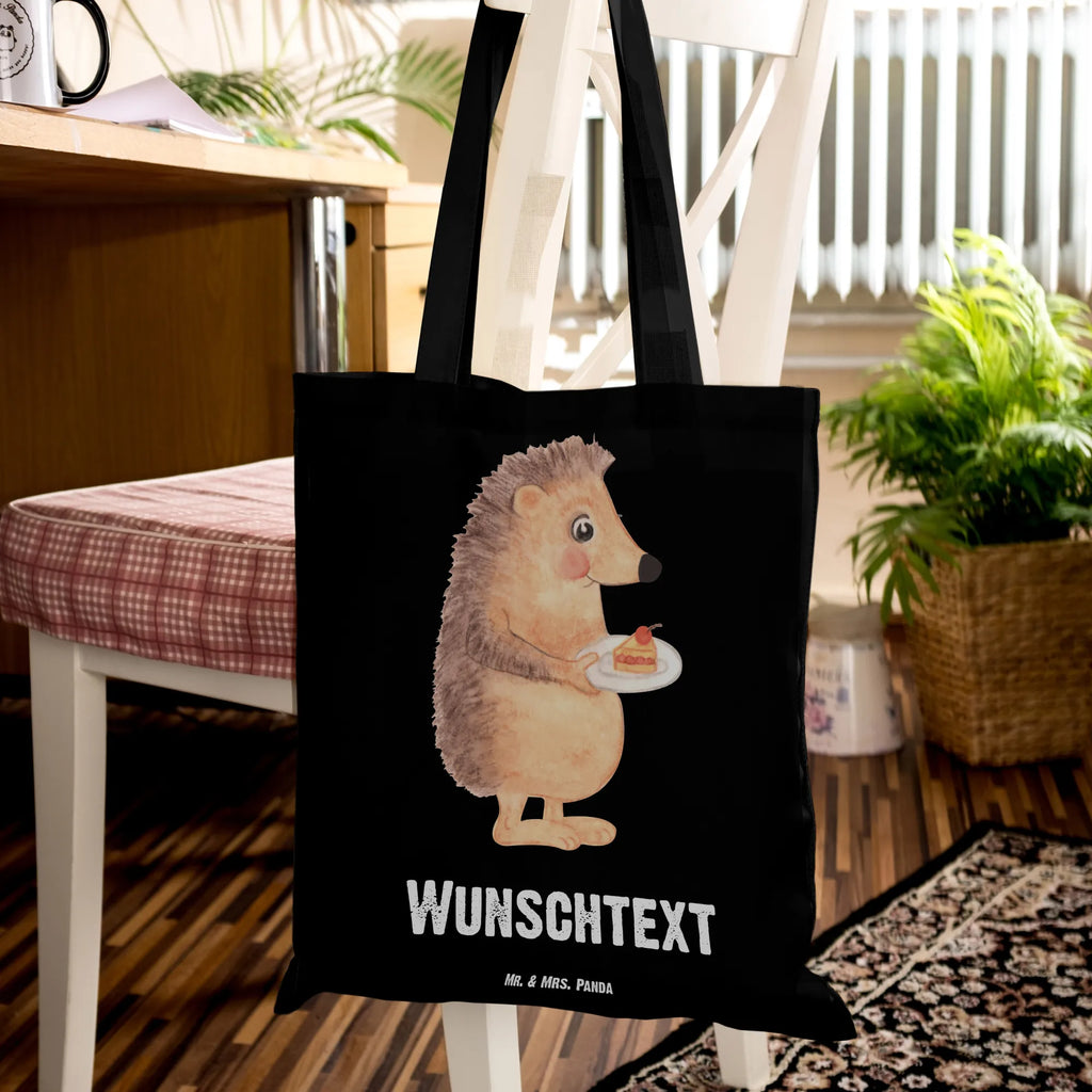 Personalised tote bag Hedgehog piece of cake Einkaufsbeutel, Einkaufstasche mit Namen, Personalisierte Tasche, Personalisierte Einkaufstasche, Tüte, Umhängetasche, Personalisierter Jutebeutel, Personalisierter Beutel, Personalisierte Kindergartentasche, Personalisierte Beuteltasche, Personalisierte Jutetasche, Tragetasche mit Namen, Strandtasche, Shopper, Personalisierter Stoffbeutel, Stoffbeutel mit Namen, Schultertasche, Lustige Sprüche, Tiere, Tiermotive, Gute Laune, Essen Spruch, Einladung Party, Kuchen Backen, Igel, Backen Geschenk, Geburtstagskuchen, Torte, Kuchen