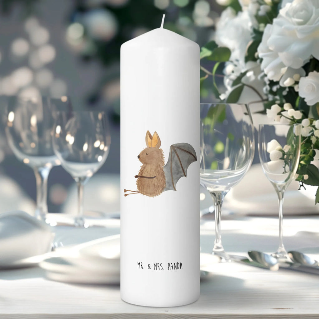 Kerze Fledermaus sitzend Zylinderkerze, Grosse Kerze, Laternenkerze, Blockkerze, Adventskerze, Weihnachtskerze, Schmuckkerze, Osterkerze, Dekorative Kerze, Kommunionskerze, Geburtskerze, Kerze Mit Motiv, Dekokerze, Dinnerkerze, Wachskerze, Geburtstagskerze, Tafelkerze, Kerze Mit Spruch, Stumpenkerze, Tischkerze, Wunschkerze, Erinnerungskerze, Bedruckte Kerze, Erinnerungslicht, Hochzeitskerze, Handgemachte Kerze, Gartenkerze, Gute Laune, Tiermotive, Tiere, Lustige Sprüche, Entspannen, Motivation, Fledermaus, Fledermäuse