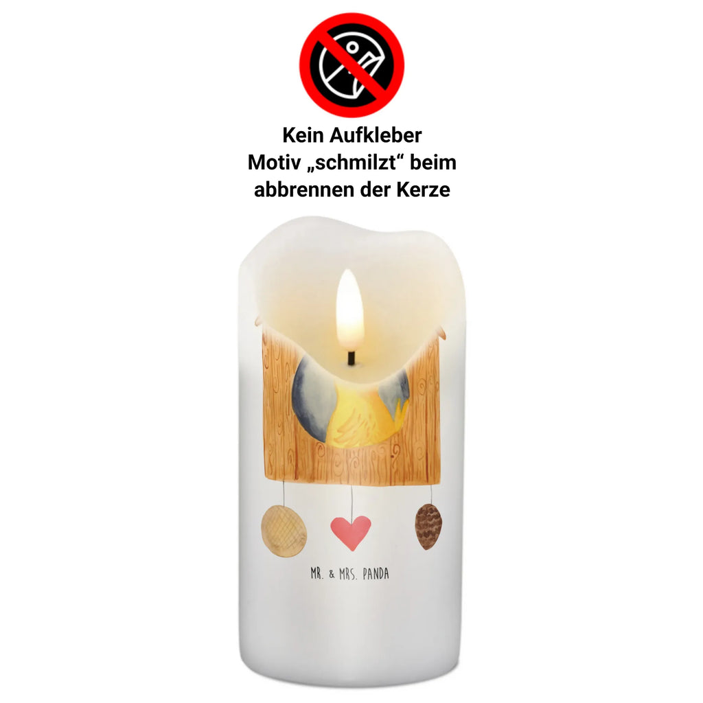 Kerze Vogelhaus sweet Home Geburtstagskerze, Grosse Kerze, Hochzeitskerze, Wachskerze, Kerze Mit Motiv, Zylinderkerze, Kommunionskerze, Dekorative Kerze, Tischkerze, Schmuckkerze, Erinnerungskerze, Handgemachte Kerze, Osterkerze, Adventskerze, Stumpenkerze, Geburtskerze, Bedruckte Kerze, Kerze Mit Spruch, Weihnachtskerze, Gartenkerze, Dekokerze, Laternenkerze, Tafelkerze, Blockkerze, Wunschkerze, Erinnerungslicht, Dinnerkerze, Gute Laune, Tiermotive, Tiere, Lustige Sprüche, Vogel, Einzugsgeschenk, Geschenk, Vogelhaus, Haus, Hausbau, Einzug, Home Sweet Home, Umzug