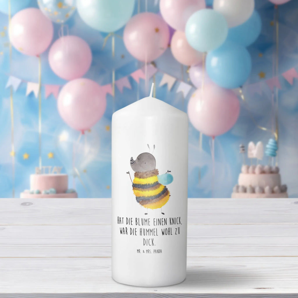 Kerze Hummel flauschig Kerze Mit Motiv, Wunschkerze, Hochzeitskerze, Tischkerze, Handgemachte Kerze, Geburtstagskerze, Blockkerze, Wachskerze, Kerze Mit Spruch, Erinnerungslicht, Dekorative Kerze, Laternenkerze, Schmuckkerze, Tafelkerze, Dinnerkerze, Erinnerungskerze, Adventskerze, Geburtskerze, Gartenkerze, Weihnachtskerze, Grosse Kerze, Bedruckte Kerze, Dekokerze, Zylinderkerze, Stumpenkerze, Kommunionskerze, Osterkerze, Gute Laune, Tiermotive, Tiere, Lustige Sprüche, Hummel, Biene, Natur, Blume, Flauschig