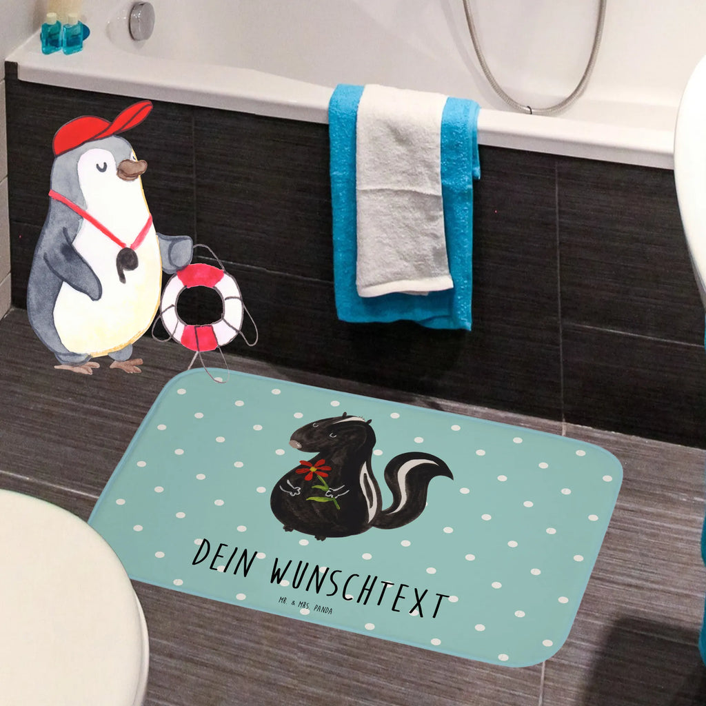 Personalisierter Badvorleger Stinktier Blume Badvorleger Vintage Mit Namen, Badvorleger Für Badewanne Mit Namen, Personaliserter Badvorleger, Badvorleger Für Dusche Mit Wunschtext, Badläufer Mit Namen, Badvorleger Groß Mit Wunschtext, Badvorleger Gäste-WC Personalisiert, Badvorleger Mit Gravur, Badgarnitur Mit Wunschtext, Badvorleger Klein Mit Namen, Badmatte Waschbar Mit Wunschtext, Badezimmer Matte Mit Namen, Badematte Rutschfest Mit Namen, Badezimmerteppich Personalisiert, Badteppich Mit Wunschtext, Badvorleger Baumwolle Mit Namen, Webegeschenk mit Firmennamen, Badezimmermatte Mit Wunschtext, Badvorleger Mit Initialen, Badvorleger Selbst Gestalten, Badvorleger Klassisch Mit Wunschtext, Badvorleger Nachhaltig Mit Namen, Rutschfester Badvorleger Mit Namen, Badematte Mit Namen, Rechteckiger Badvorleger Mit Namen, Badvorleger Gemustert Mit Wunschtext, Bad Fußmatte Personalisiert, Weicher Badvorleger Mit Wunschtext, Badvorleger Mikrofaser Personalisiert, Runder Badvorleger Personalisiert, Badematten Set Personalisiert, Badvorleger Weiß Mit Namen, Badvorleger Modern Mit Namen, Waschbarer Badvorleger Mit Namen, Badvorleger Mit Wunschtext, Teppich Fürs Bad Mit Namen, Duschvorleger Mit Namen, Badvorleger Design Mit Gravur, Badvorleger Mit Namen, Badvorleger Schwarz Mit Wunschtext, Saugfähiger Badvorleger Mit Wunschtext, Badvorleger Mit Bestickung, Werbegeschenk mit Text, Stinktier, Skunk, verträumt, Dreams, Stinki, Stinker, Tagträumer, Wildtier, Raubtier, Träume