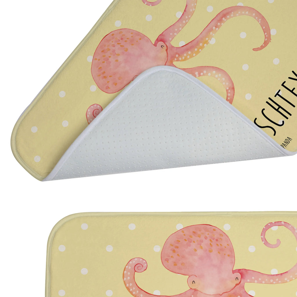 Personalisierter Badvorleger Tintenfisch Badematten Set Personalisiert, Badvorleger Mikrofaser Personalisiert, Duschvorleger Mit Namen, Badvorleger Gemustert Mit Wunschtext, Badvorleger Mit Gravur, Badvorleger Mit Initialen, Badvorleger Schwarz Mit Wunschtext, Badvorleger Gäste-WC Personalisiert, Badgarnitur Mit Wunschtext, Badezimmer Matte Mit Namen, Badvorleger Selbst Gestalten, Badläufer Mit Namen, Waschbarer Badvorleger Mit Namen, Badvorleger Modern Mit Namen, Badematte Rutschfest Mit Namen, Saugfähiger Badvorleger Mit Wunschtext, Badvorleger Für Dusche Mit Wunschtext, Badezimmerteppich Personalisiert, Bad Teppich, Badvorleger Weiß Mit Namen, Badvorleger Vintage Mit Namen, Bad Fußmatte Personalisiert, Badvorleger Mit Bestickung, Rutschfester Badvorleger Mit Namen, Personaliserter Badvorleger, Badvorleger Klein Mit Namen, Badvorleger Baumwolle Mit Namen, Badvorleger Klassisch Mit Wunschtext, Badvorleger Groß Mit Wunschtext, Badvorleger Für Badewanne Mit Namen, Badematte Mit Namen, Webegeschenk mit Firmennamen, Badezimmermatte Mit Wunschtext, Badvorleger Design Mit Gravur, Runder Badvorleger Personalisiert, Badteppich Mit Wunschtext, Duschvorlage, Rechteckiger Badvorleger Mit Namen, Werbegeschenk mit Text, Weicher Badvorleger Mit Wunschtext, Teppich Fürs Bad Mit Namen, Badvorleger Nachhaltig Mit Namen, Badmatte Waschbar Mit Wunschtext, Badvorleger Mit Namen, Badtextilien, Badvorleger Mit Wunschtext, Lustige Sprüche, Tiere, Tiermotive, Gute Laune, Ozean, Meerestier, Arme, Krake, Meer, Tintenfisch, Wasser