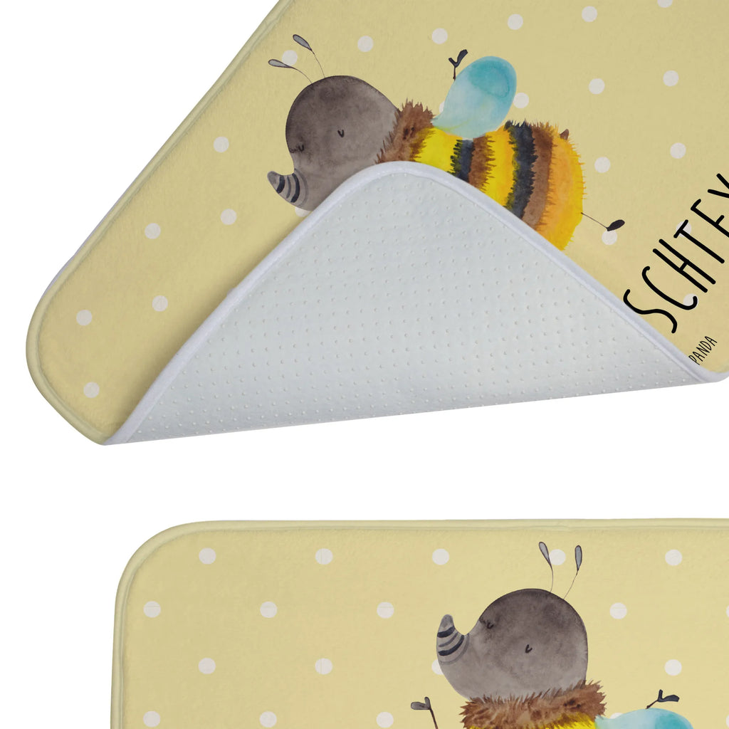 Personalisierte Badematte Hummel flauschig Badezimmermatte Mit Wunschtext, Badvorleger Klassisch Mit Wunschtext, Waschbarer Badvorleger Mit Namen, Badvorleger Gäste-WC Personalisiert, Personaliserter Badvorleger, Badvorleger Groß Mit Wunschtext, Badvorleger Vintage Mit Namen, Badvorleger Für Badewanne Mit Namen, Saugfähiger Badvorleger Mit Wunschtext, Bad Fußmatte Personalisiert, Badvorleger Schwarz Mit Wunschtext, Webegeschenk mit Firmennamen, Badematte Mit Namen, Badvorleger Mit Gravur, Runder Badvorleger Personalisiert, Badvorleger Baumwolle Mit Namen, Badvorleger Modern Mit Namen, Badematten Set Personalisiert, Badvorleger Mikrofaser Personalisiert, Badematte Rutschfest Mit Namen, Badvorleger Mit Namen, Badmatte Waschbar Mit Wunschtext, Badvorleger Mit Wunschtext, Duschvorleger Mit Namen, Badvorleger Mit Bestickung, Badvorleger Weiß Mit Namen, Badvorleger Gemustert Mit Wunschtext, Badezimmer Matte Mit Namen, Badvorleger Selbst Gestalten, Badvorleger Für Dusche Mit Wunschtext, Weicher Badvorleger Mit Wunschtext, Badvorleger Nachhaltig Mit Namen, Badvorleger Design Mit Gravur, Badvorleger Mit Initialen, Badläufer Mit Namen, Badezimmerteppich Personalisiert, Badgarnitur Mit Wunschtext, Teppich Fürs Bad Mit Namen, Badvorleger Klein Mit Namen, Rechteckiger Badvorleger Mit Namen, Werbegeschenk mit Text, Rutschfester Badvorleger Mit Namen, Badteppich Mit Wunschtext, Tiermotive, Gute Laune, lustige Sprüche, Tiere, Biene, Flauschig, Blume, Natur, Hummel