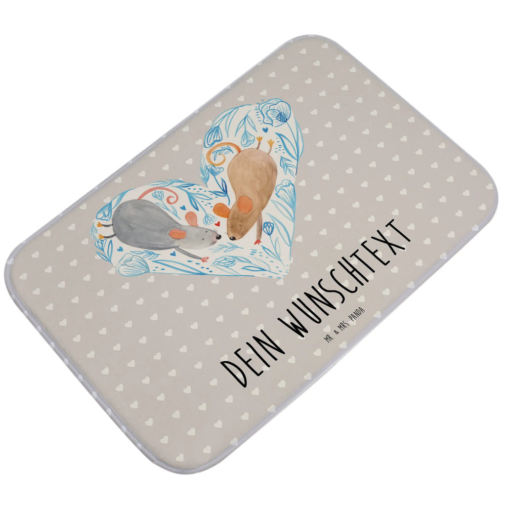 Personalisierter Badvorleger Mäuse Herz Weicher Badvorleger Mit Wunschtext, Teppich Fürs Bad Mit Namen, Badvorleger Mit Namen, Runder Badvorleger Personalisiert, Saugfähiger Badvorleger Mit Wunschtext, Badvorleger Klassisch Mit Wunschtext, Bad Fußmatte Personalisiert, Badvorleger Modern Mit Namen, Badezimmermatte Mit Wunschtext, Badvorleger Mikrofaser Personalisiert, Personaliserter Badvorleger, Badvorleger Für Dusche Mit Wunschtext, Badteppich Mit Wunschtext, Badvorleger Für Badewanne Mit Namen, Waschbarer Badvorleger Mit Namen, Duschvorleger Mit Namen, Badvorleger Schwarz Mit Wunschtext, Badvorleger Klein Mit Namen, Badvorleger Nachhaltig Mit Namen, Badvorleger Mit Wunschtext, Rutschfester Badvorleger Mit Namen, Badvorleger Groß Mit Wunschtext, Badematte Mit Namen, Badvorleger Gäste-WC Personalisiert, Badvorleger Mit Bestickung, Badezimmerteppich Personalisiert, Badvorleger Mit Gravur, Rechteckiger Badvorleger Mit Namen, Badezimmer Matte Mit Namen, Badematte Rutschfest Mit Namen, Badvorleger Baumwolle Mit Namen, Badematten Set Personalisiert, Badvorleger Design Mit Gravur, Webegeschenk mit Firmennamen, Badvorleger Gemustert Mit Wunschtext, Badgarnitur Mit Wunschtext, Badläufer Mit Namen, Badvorleger Selbst Gestalten, Badmatte Waschbar Mit Wunschtext, Badvorleger Vintage Mit Namen, Badvorleger Weiß Mit Namen, Badvorleger Mit Initialen, Werbegeschenk mit Text, Liebe, Partner, Freund, Freundin, Ehemann, Ehefrau, Heiraten, Verlobung, Heiratsantrag, Liebesgeschenk, Jahrestag, Hocheitstag, Lieblingsmensch, Mäuse, Geschenk für zwei, Maus, Liebesbotschaft, Love, Hochzeit, Gemeinsamkeit, Liebesbeweis