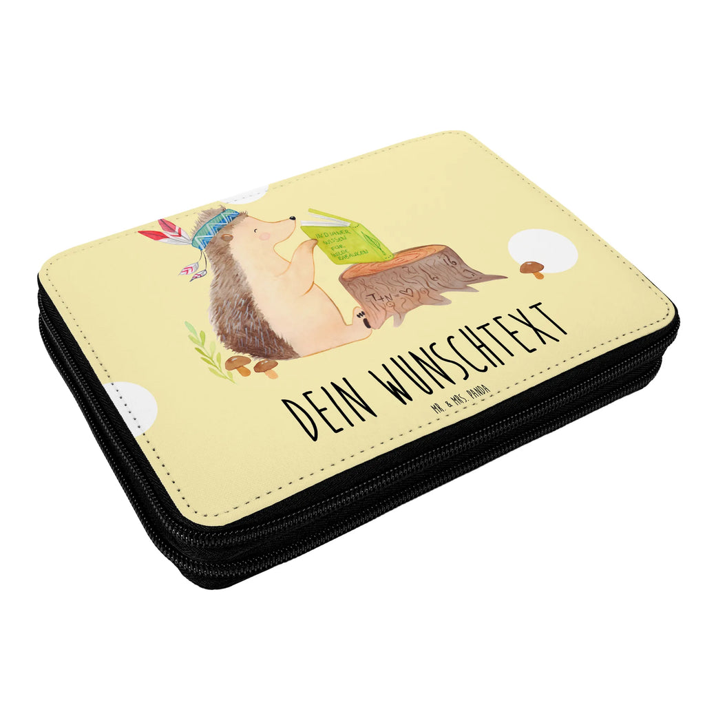 Personalised leather folder Hedgehog feather headdress Federmappe mit Namen, Geschenk, PersonalisierteS Stifte Etui, Federmäppchen bedruckt, Personalisierte Stifterolle, PersonalisierteS Federmäppchen, Kind, Personalisierte Federmappe, Kinder Federmappe, Bestückte Federmappe, Stifterolle mit Namen, Federmappe Einschulung, Personalisierte Stiftetasche, Stiftemappe mit Namen, Einschulung, Büro Stifte Etui, Schüler, Grundschule, Federmäppchen mit Namen, Motiv, Schule, Schülerin, Waldtiere, Tiere, Abenteuer, Lagerfeuer, Camping, Igel, Indianer