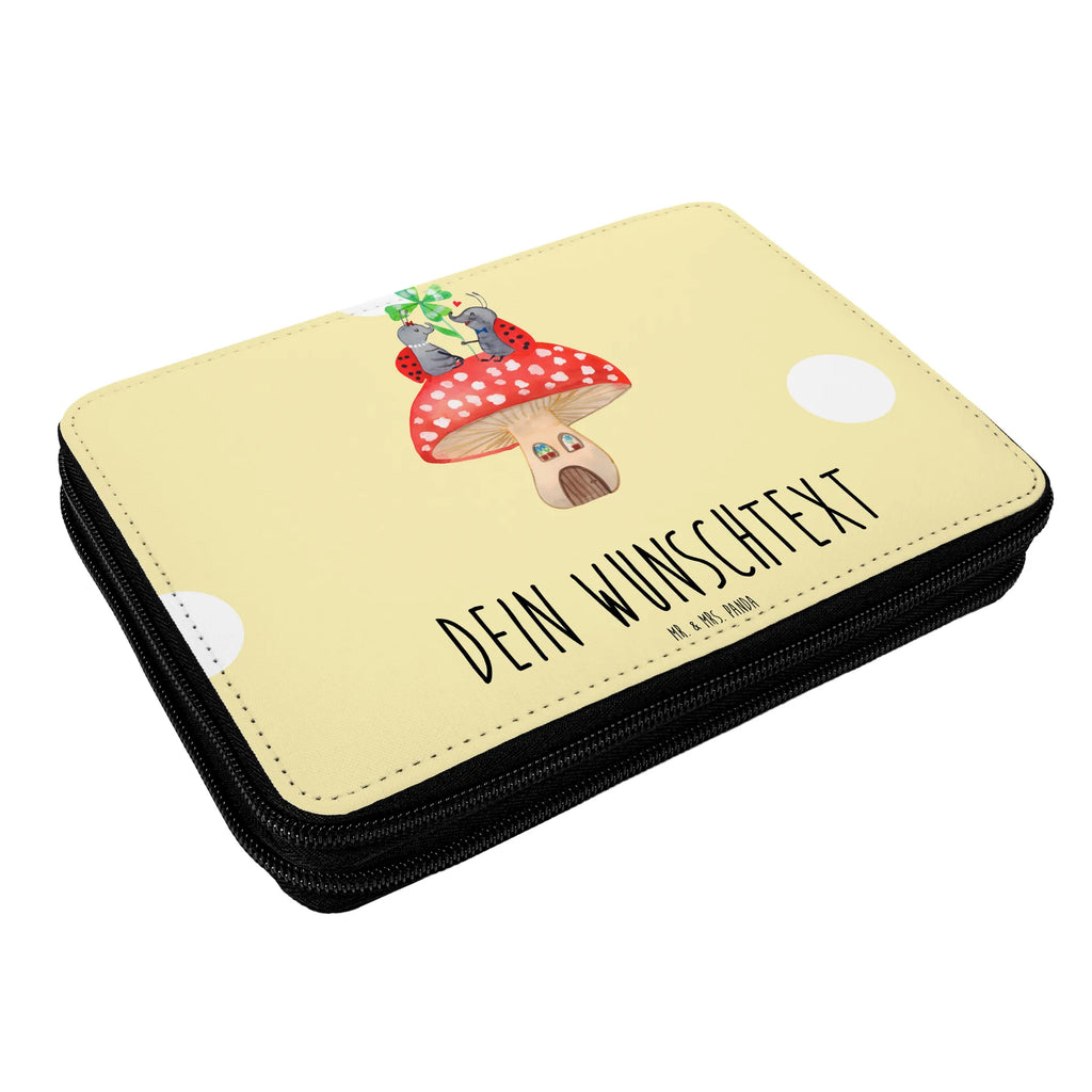 Personalisierte Federmappe Marienkäfer Paar Fliegenpilz Federmappe Einschulung, Einschulung, Personalisierte Federmappe, Kinder Federmappe, Motiv, Geschenk, Schülerin, Büro Stifte Etui, Schule, Grundschule, Bestückte Federmappe, Personalisierte Stifterolle, Kind, Stiftemappe mit Namen, Federmappe mit Namen, Federmäppchen mit Namen, PersonalisierteS Stifte Etui, Federmäppchen bedruckt, Stifterolle mit Namen, PersonalisierteS Federmäppchen, Personalisierte Stiftetasche, Schüler, Tiermotive, Gute Laune, lustige Sprüche, Tiere, Fliegenpilz, Fleigenpilzhaus, Marienkäfer, zuhause, Haus, Wohnung