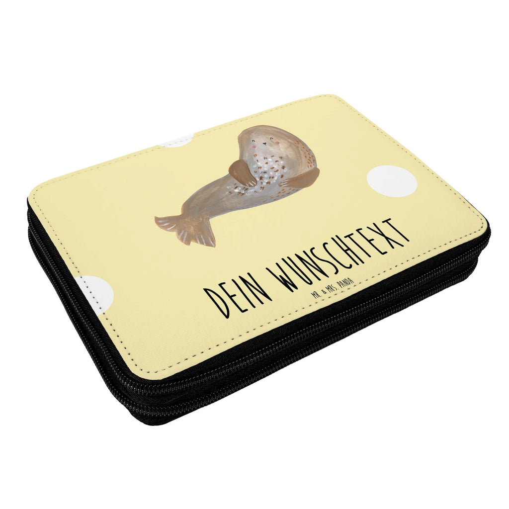 Personalisierte Federmappe Robbe lachend Federmäppchen bedruckt, Grundschule, Federmappe mit Namen, Schule, Schüler, Kind, Geschenk, Büro Stifte Etui, Personalisierte Federmappe, Federmappe Einschulung, Stifterolle mit Namen, Motiv, Personalisierte Stiftetasche, Bestückte Federmappe, Stiftemappe mit Namen, Personalisierte Stifterolle, Einschulung, Kinder Federmappe, PersonalisierteS Federmäppchen, Schülerin, PersonalisierteS Stifte Etui, Federmäppchen mit Namen, Tiermotive, Gute Laune, lustige Sprüche, Tiere, Robben, Ostsee, Strand, Meerestier, Seehund, Robbe, Nordsee