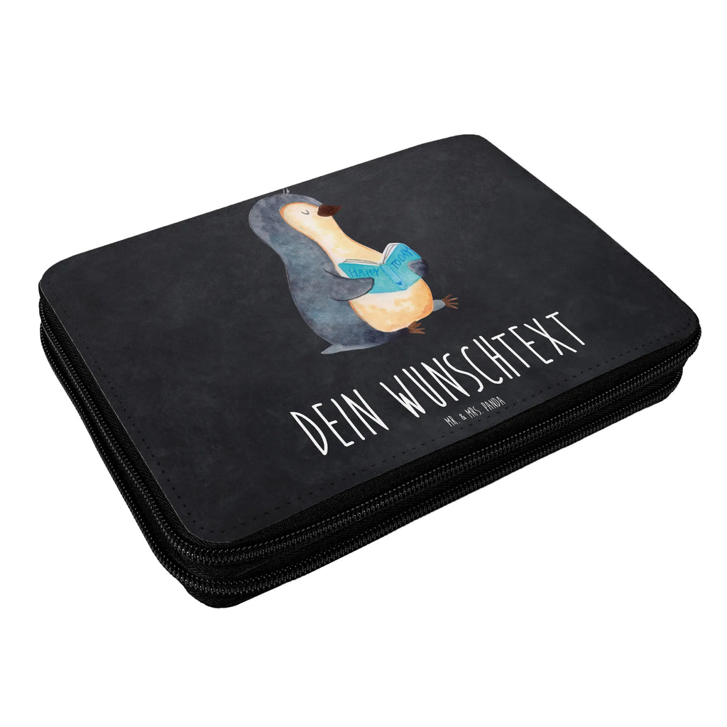 Personalised leather folder Penguin A book Schülerin, Büro Stifte Etui, Motiv, Geschenk, Bestückte Federmappe, Kind, Federmappe Einschulung, Personalisierte Federmappe, PersonalisierteS Stifte Etui, Schule, Federmappe mit Namen, Federmäppchen mit Namen, PersonalisierteS Federmäppchen, Grundschule, Personalisierte Stifterolle, Stifterolle mit Namen, Kinder Federmappe, Stiftemappe mit Namen, Federmäppchen bedruckt, Schüler, Personalisierte Stiftetasche, Einschulung, Pinguin, Bücherwurm, Pinguine, Faulenzen, Freizeit, Ferien, Urlaub, Nichtstun, Lesen, Buch
